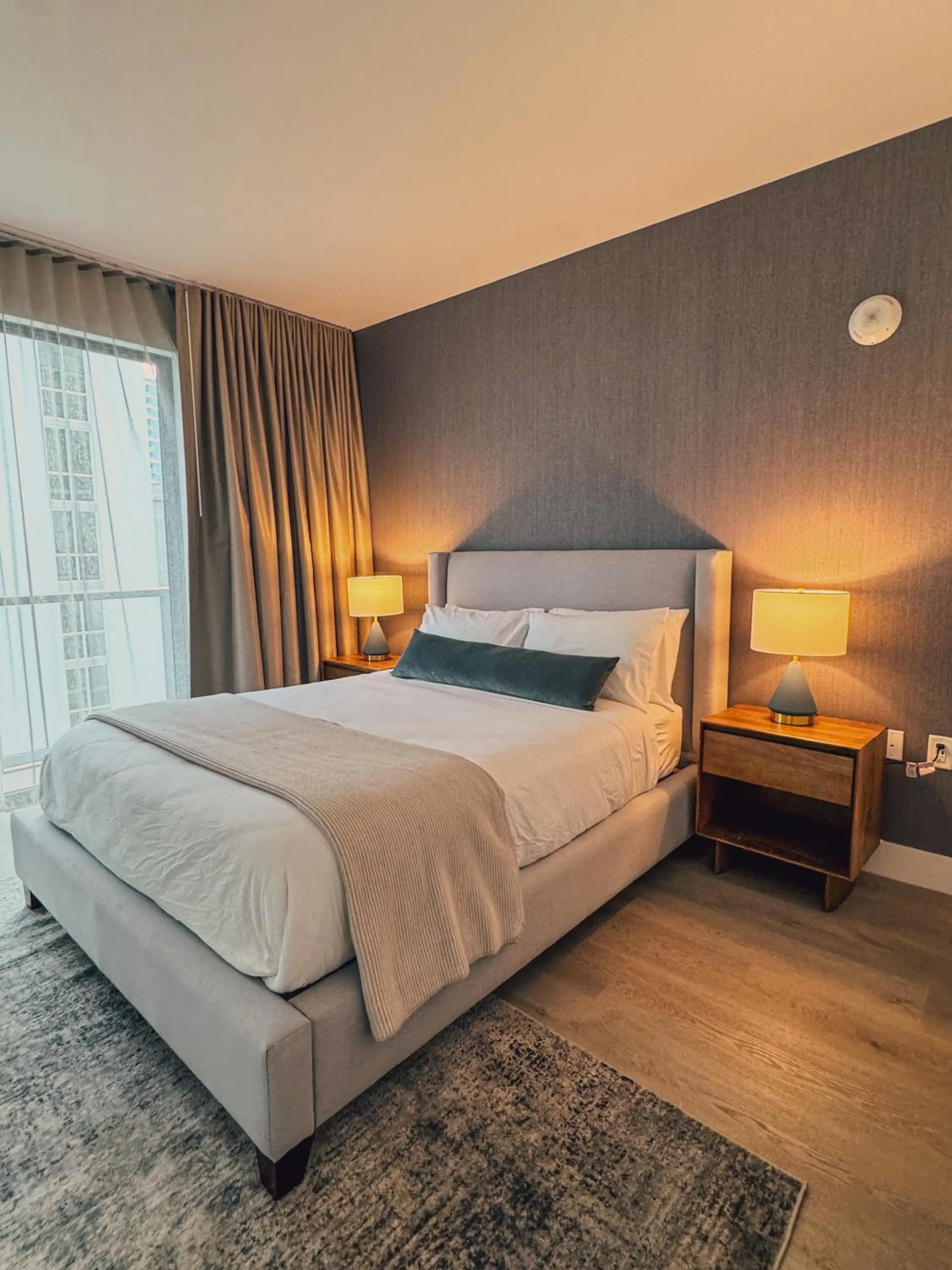 Bed in Smart Brickell Hotel