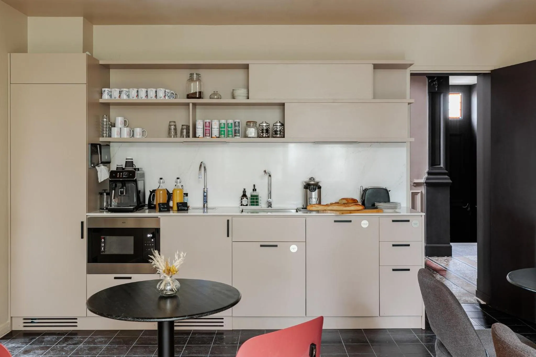 Kitchen or kitchenette in Gogaille - Arago - Accès autonome