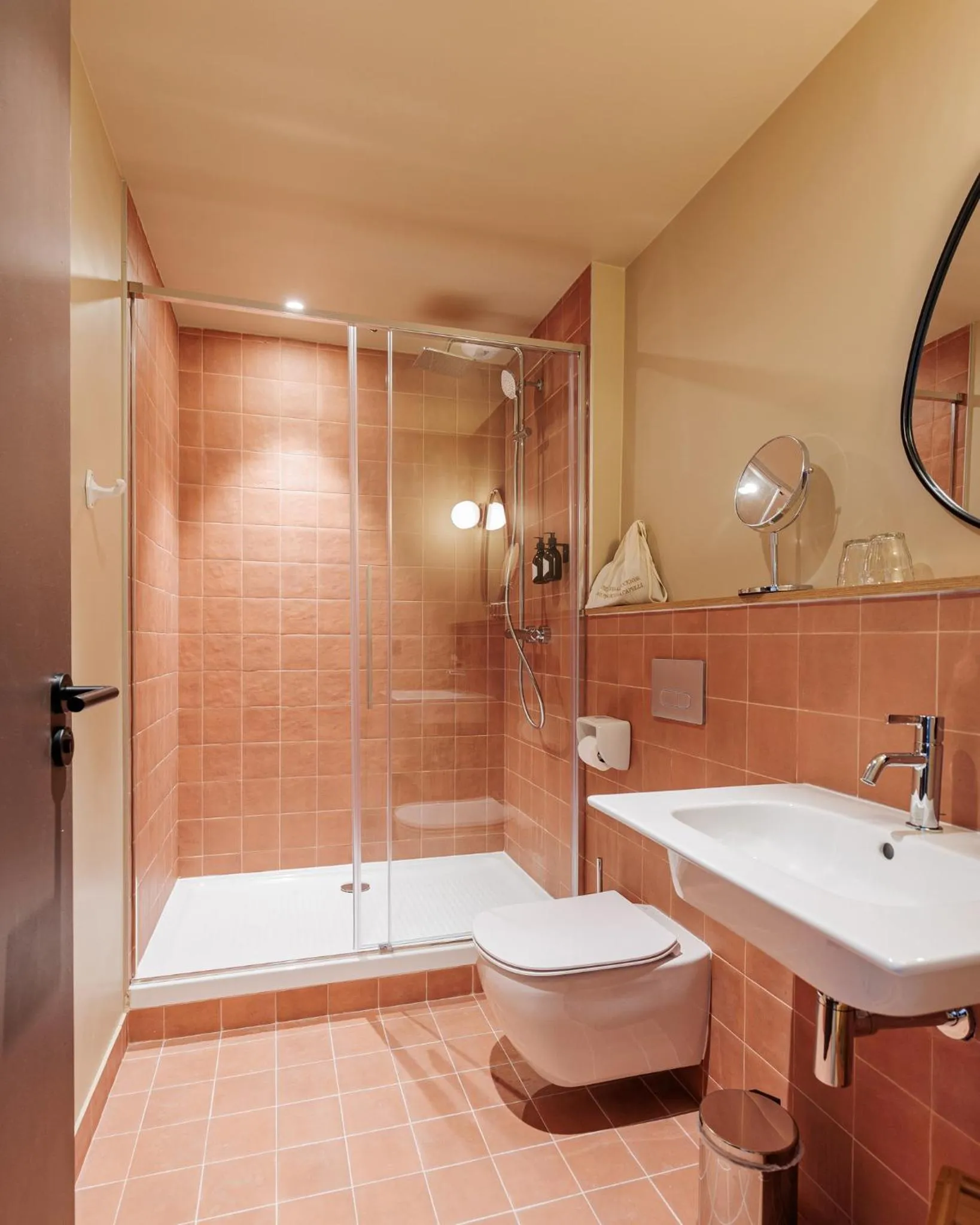 Bathroom in Gogaille - Arago - Accès autonome