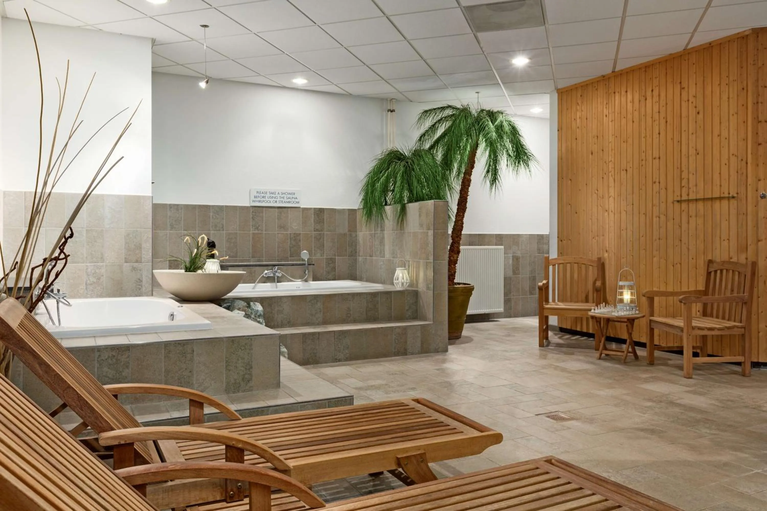 Fitness centre/facilities in NH Maastricht