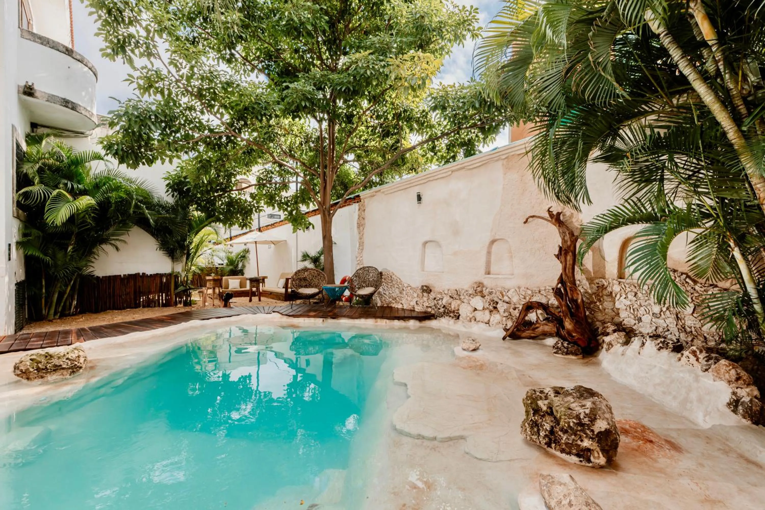 Swimming pool in Enigmatic Hotel Experience