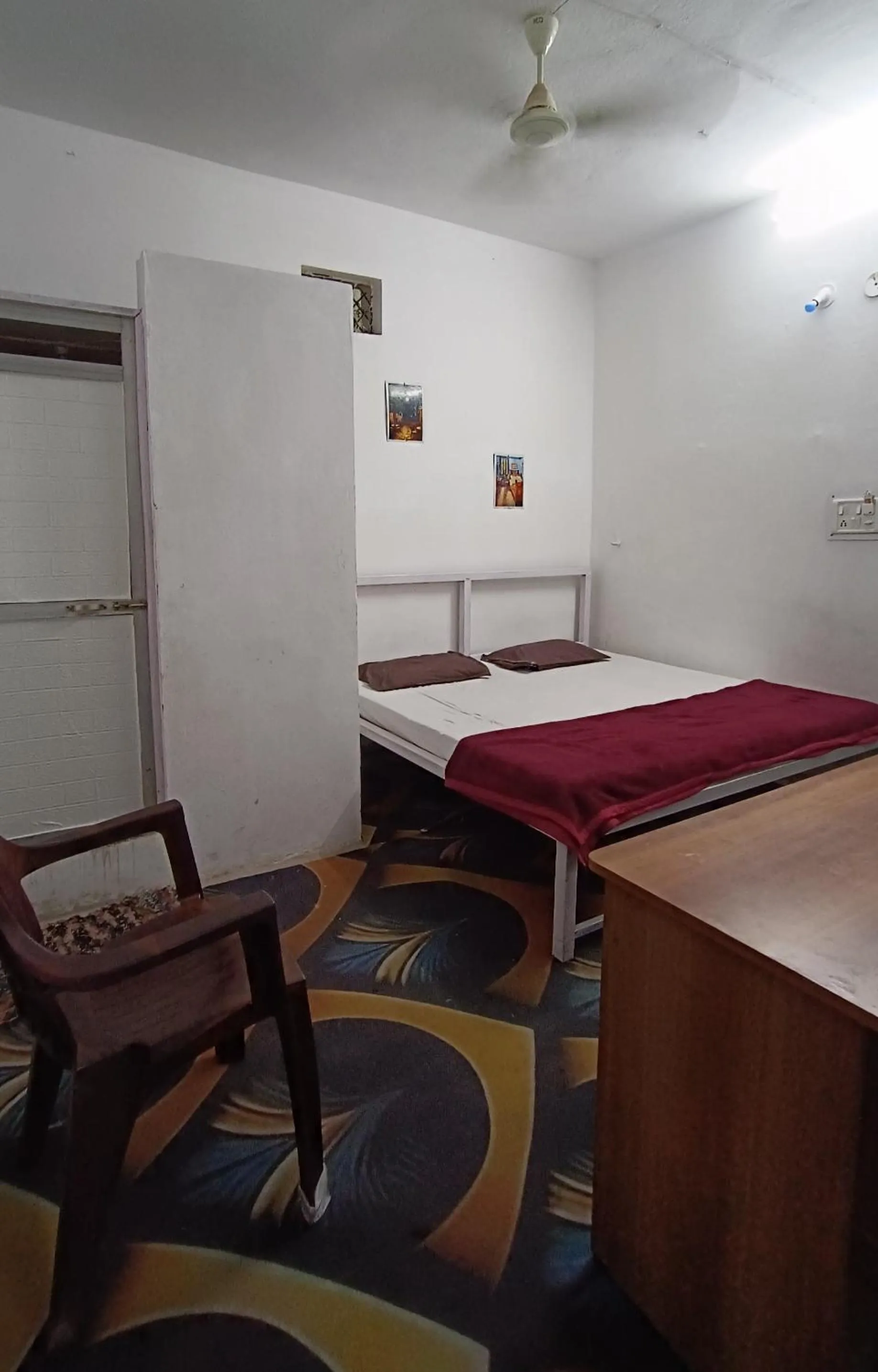 Bed in SHREE RAM KUTI