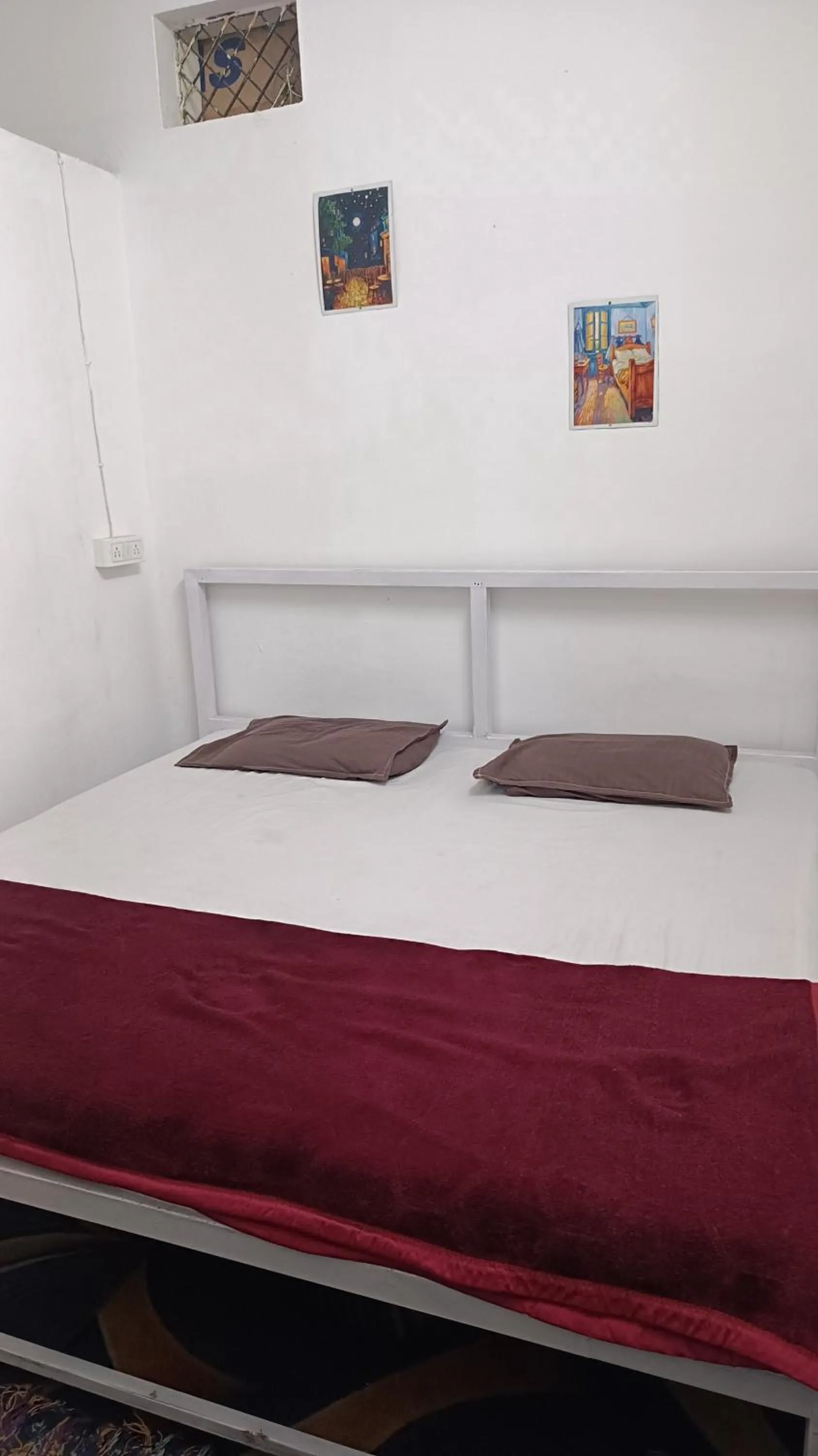 Bed in SHREE RAM KUTI