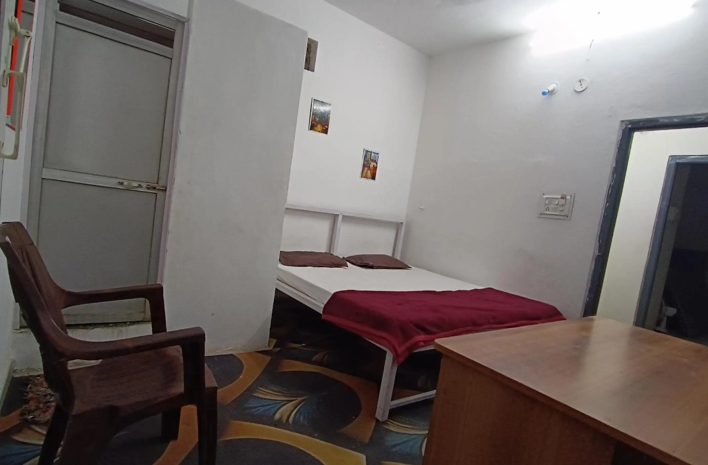 Bed in SHREE RAM KUTI