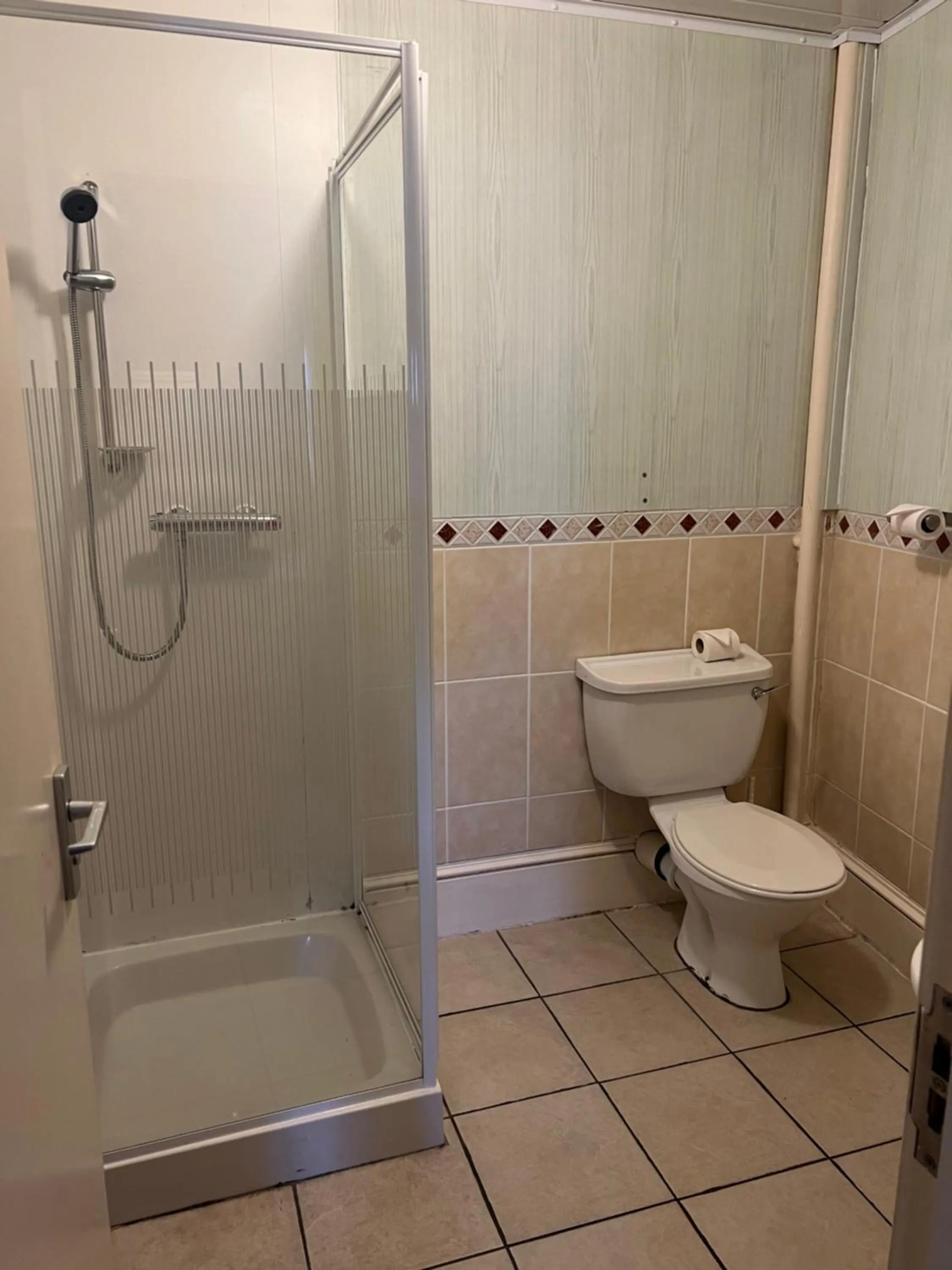 Toilet in Strathpeffer Hotel