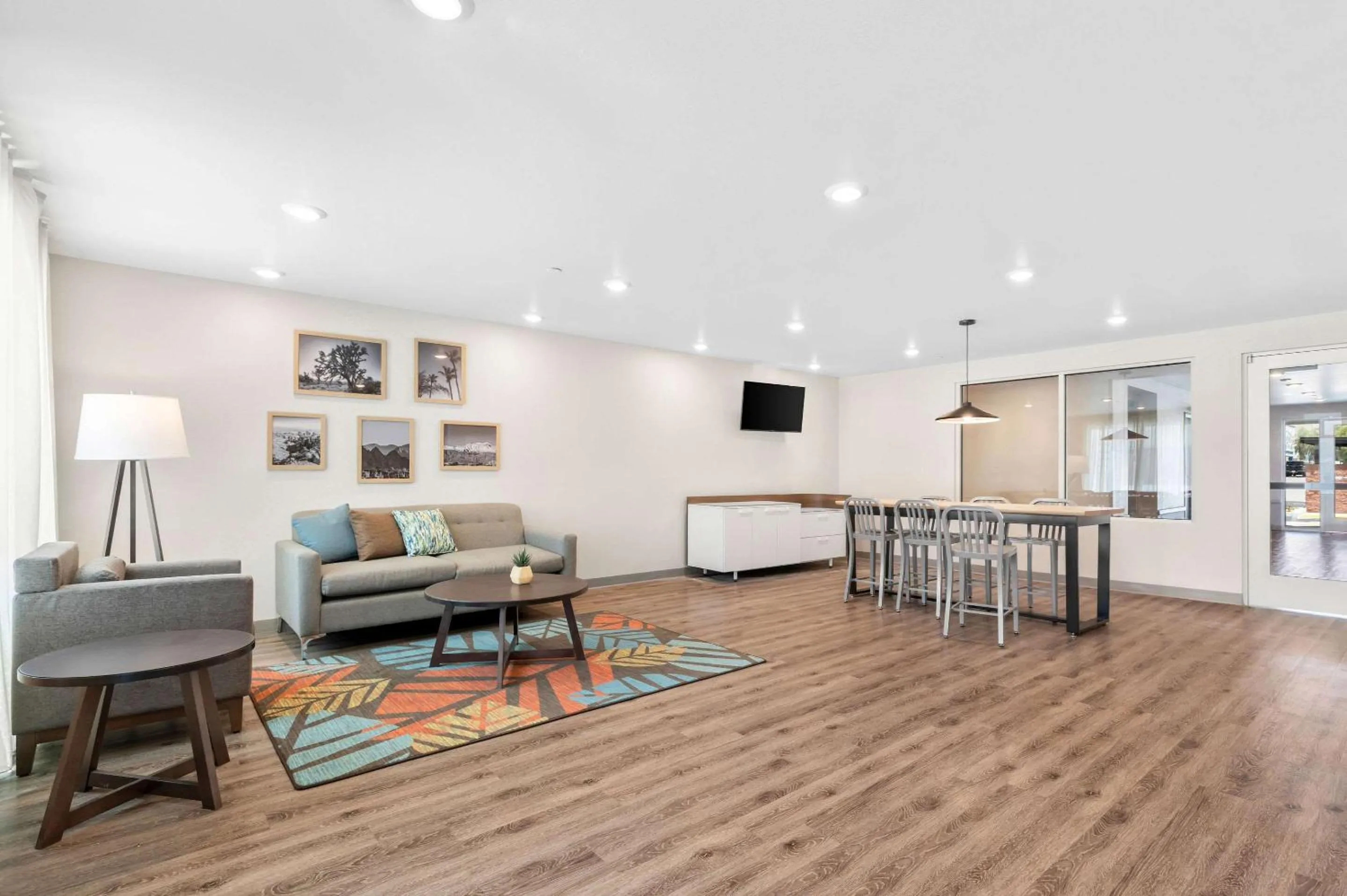 Lobby or reception in WoodSpring Suites Indio - Coachella Valley