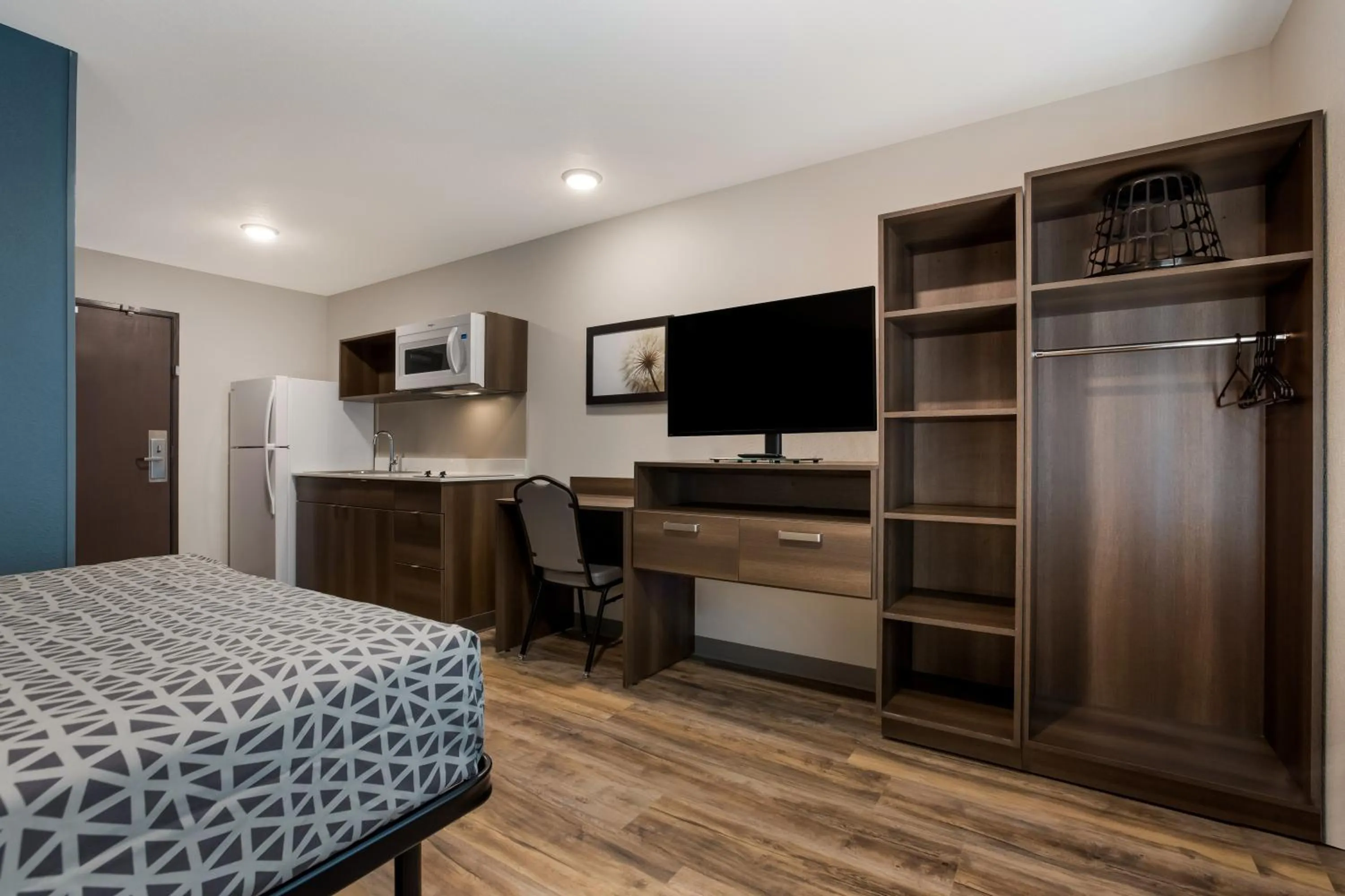 Photo of the whole room, Bed in WoodSpring Suites Indio - Coachella Valley