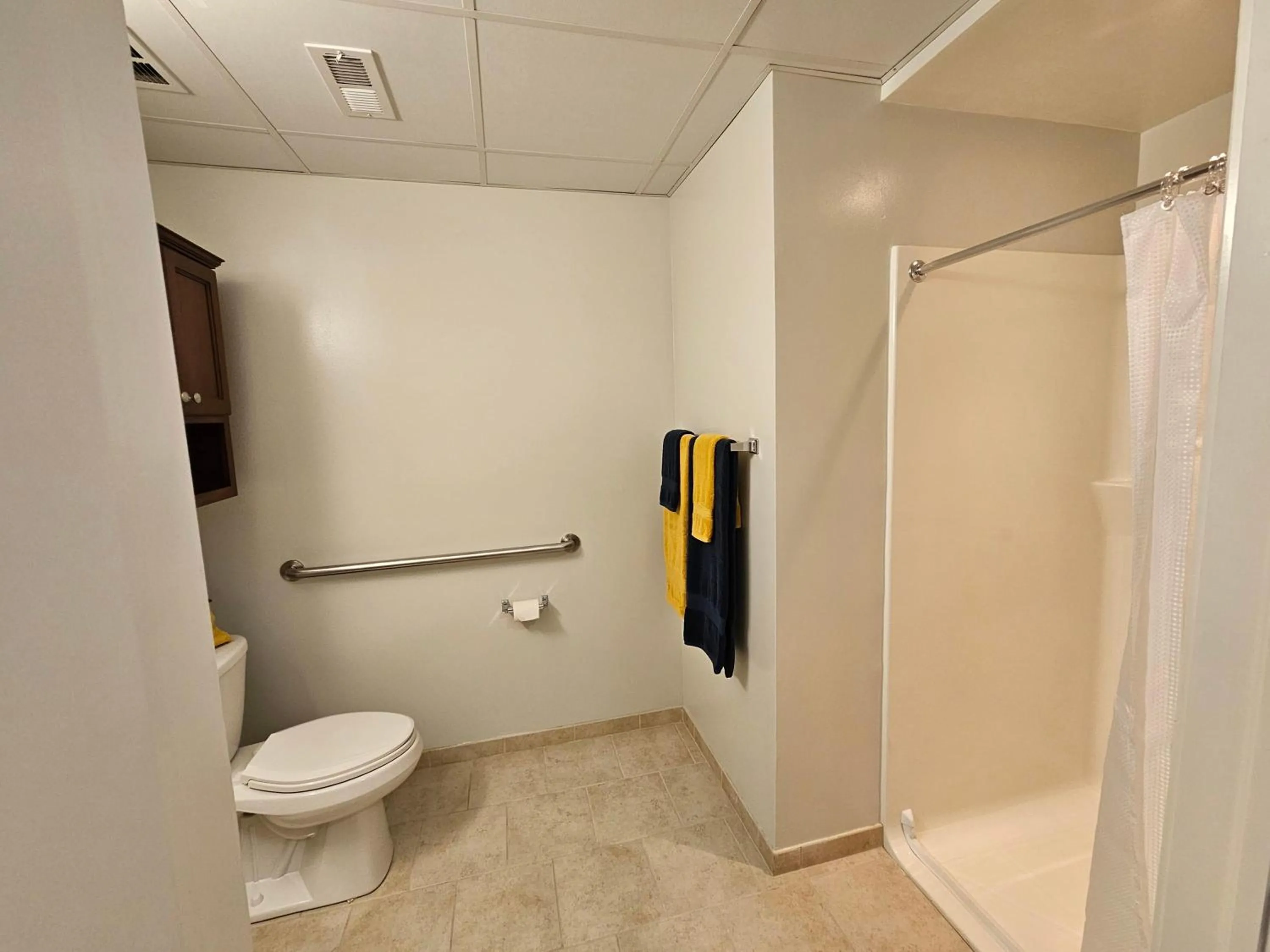 Shower in Cozy Studio at the Historic Inman