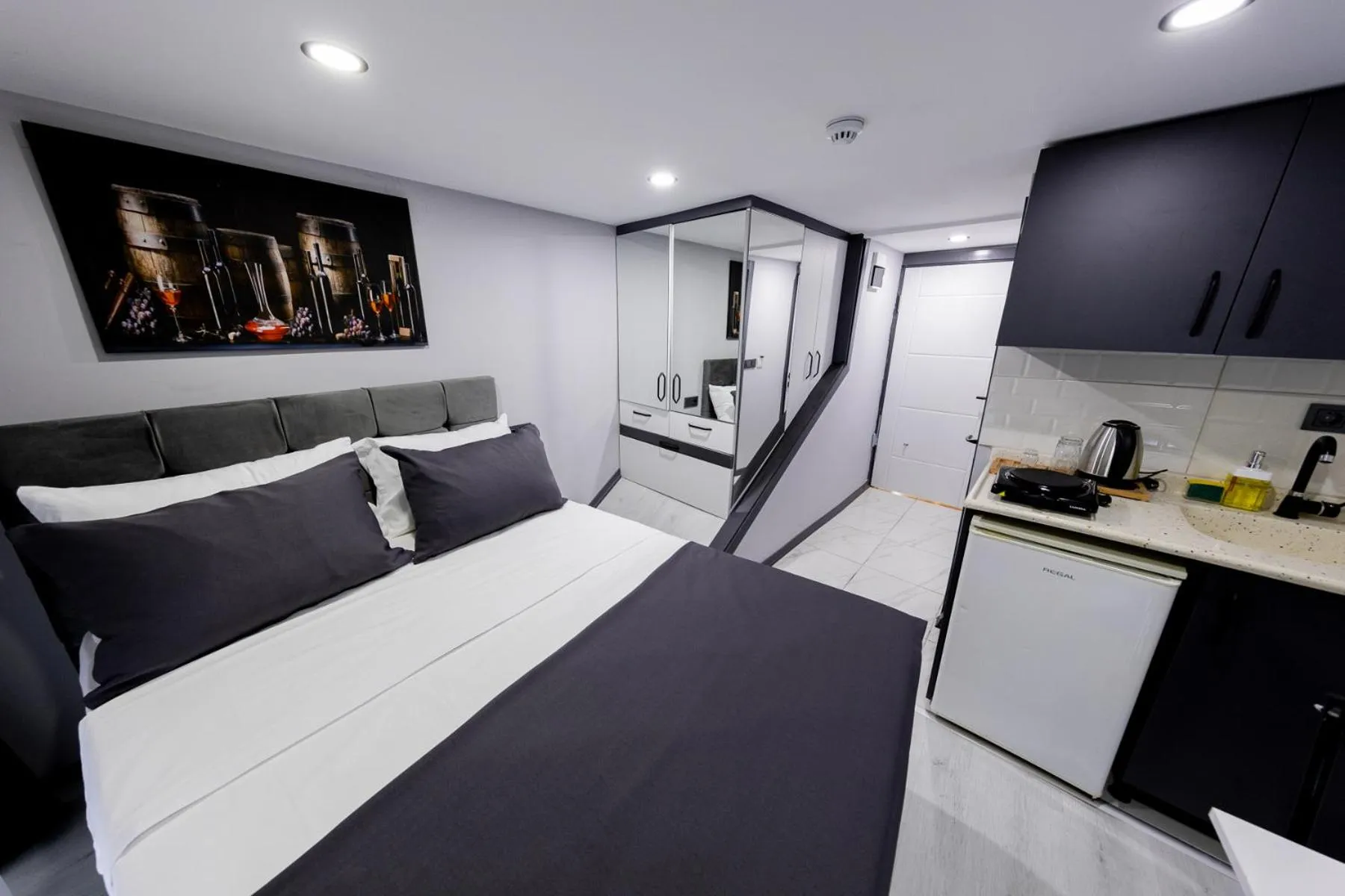 Bedroom, Bed in Aya Langa Guest House