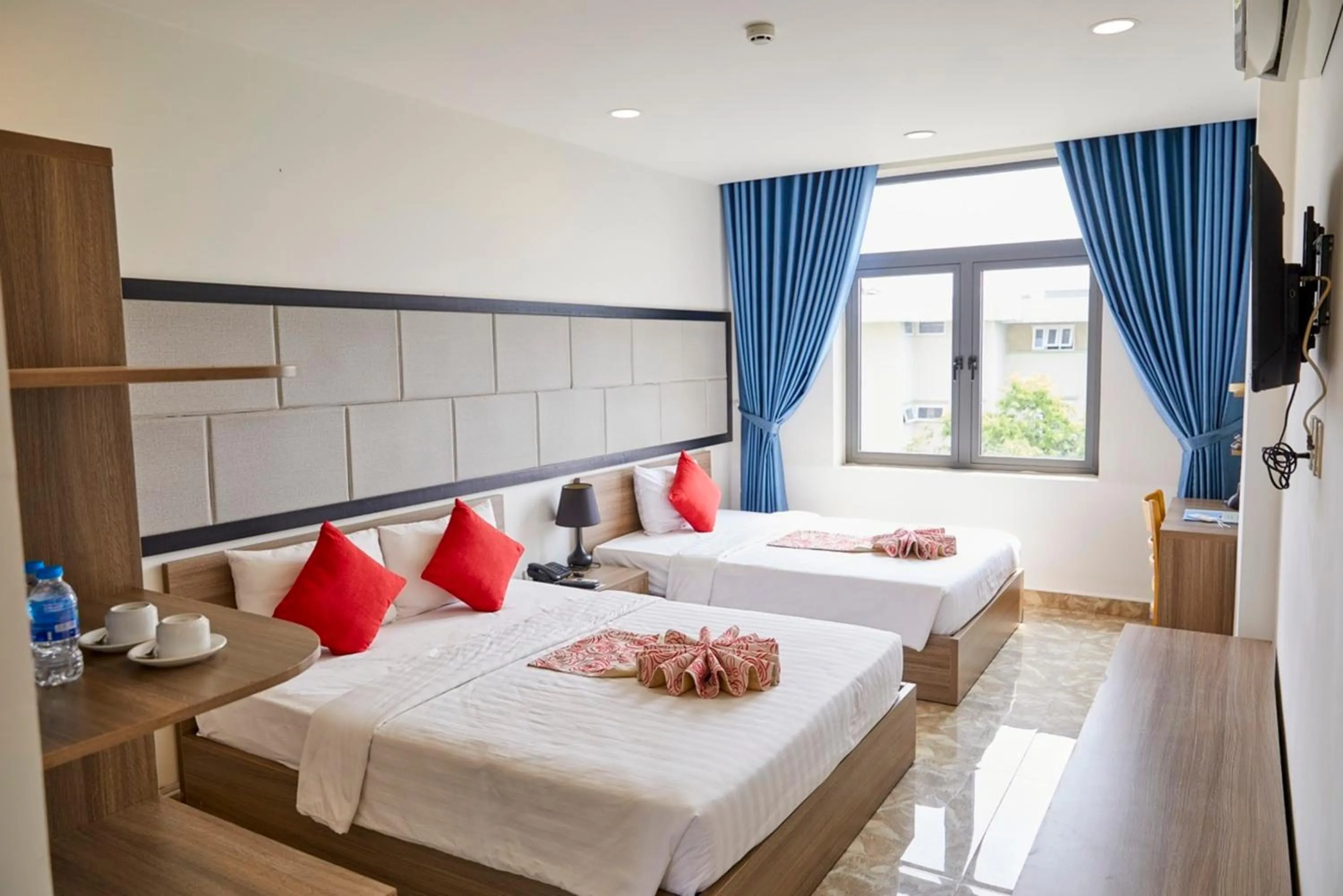 Bedroom in Khang Thịnh Hotel Long Thành