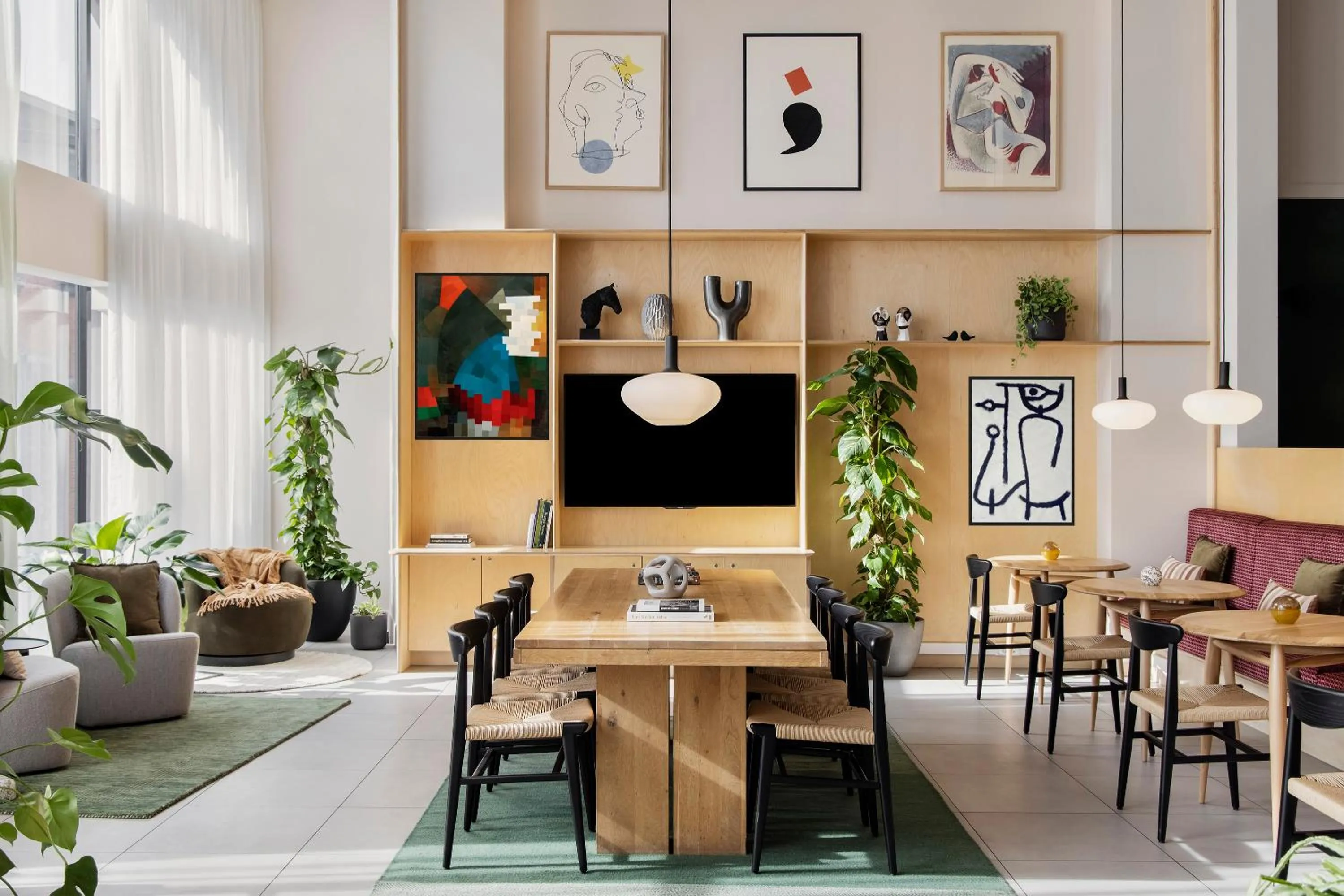 Lounge or bar in COVE Centrum