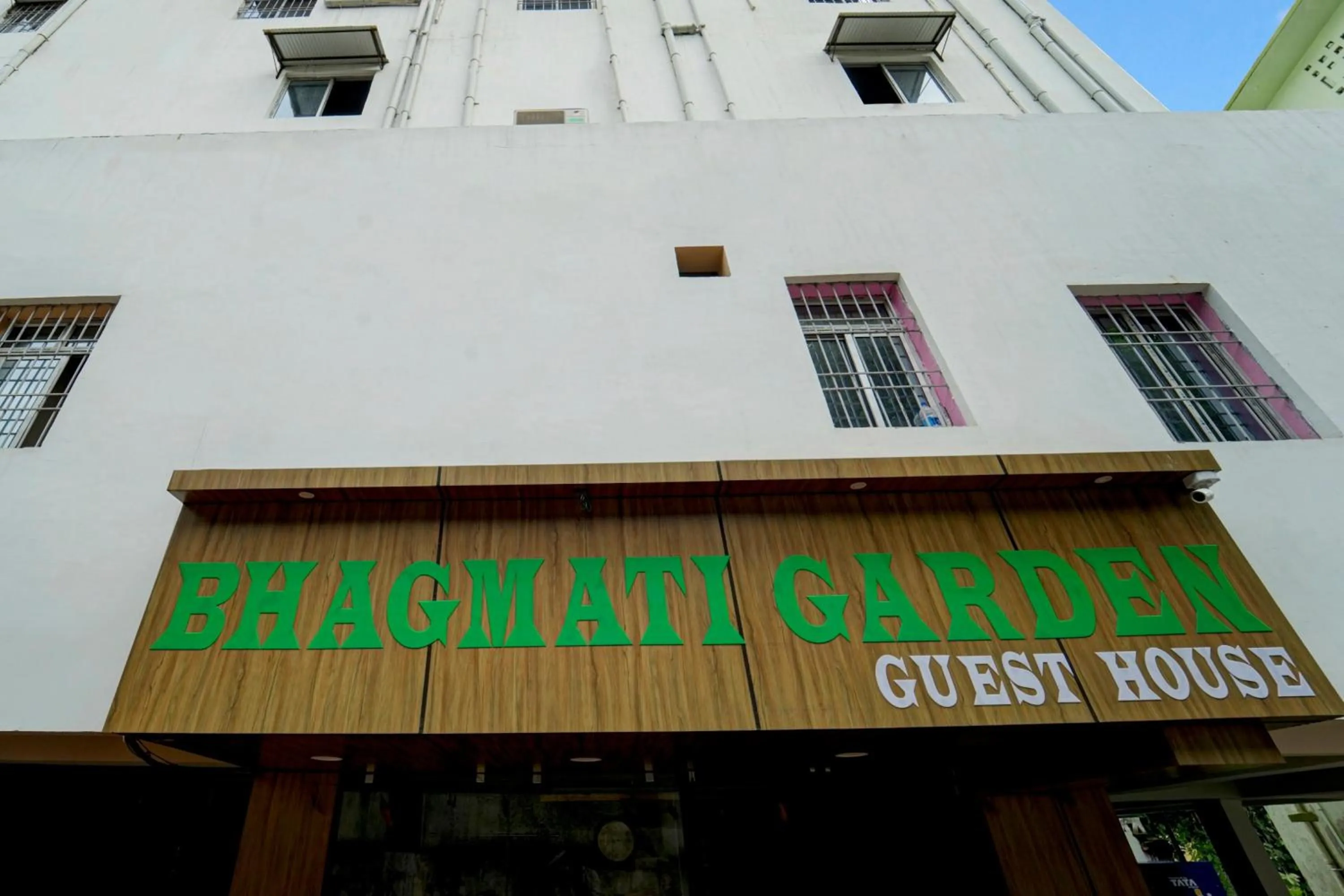 Facade/entrance in HOTEL O BHAGMATI GARDEN GUEST HOUSE