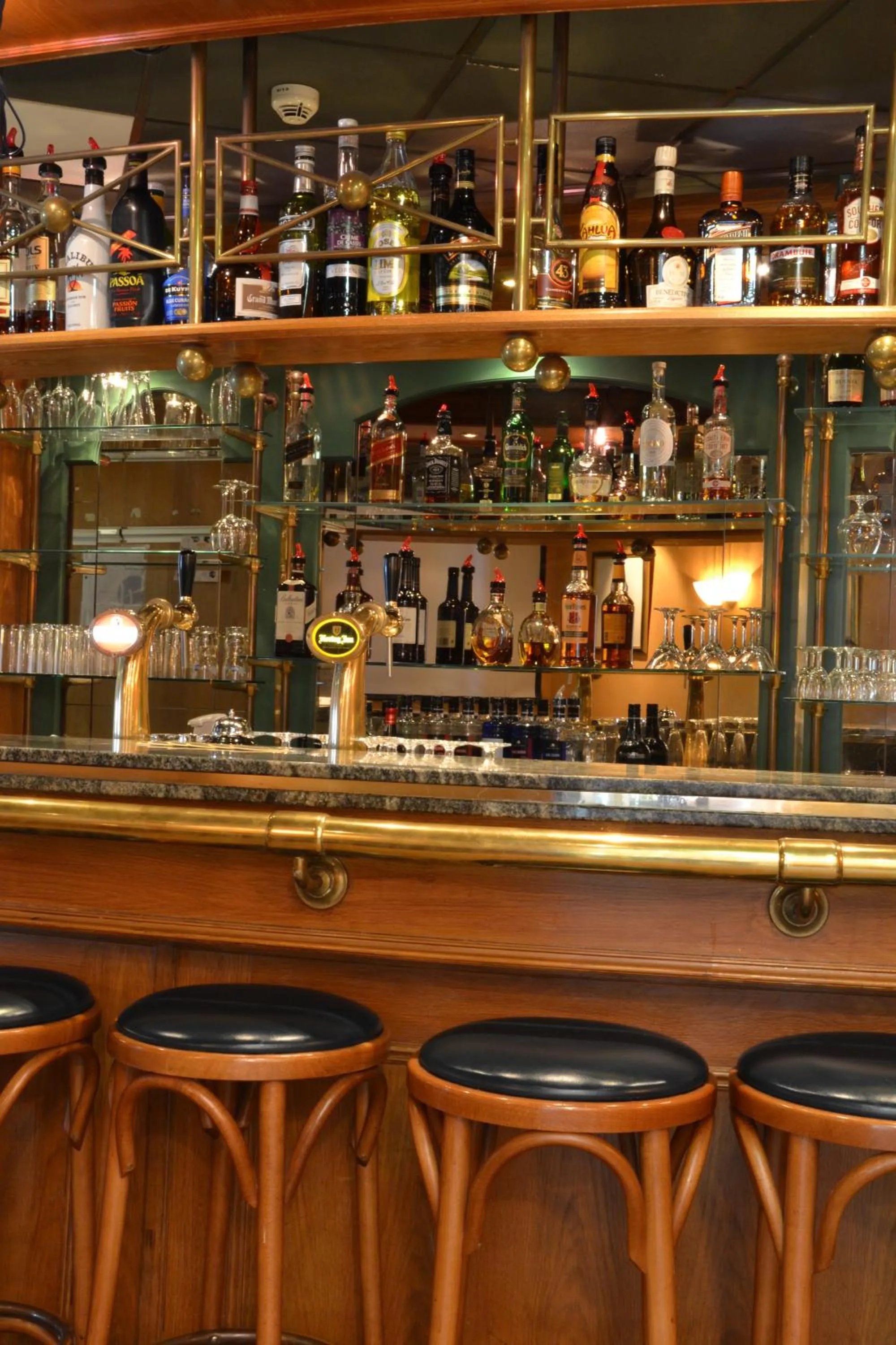 Lounge or bar, Lounge/Bar in Fletcher Hotel Restaurant Carlton