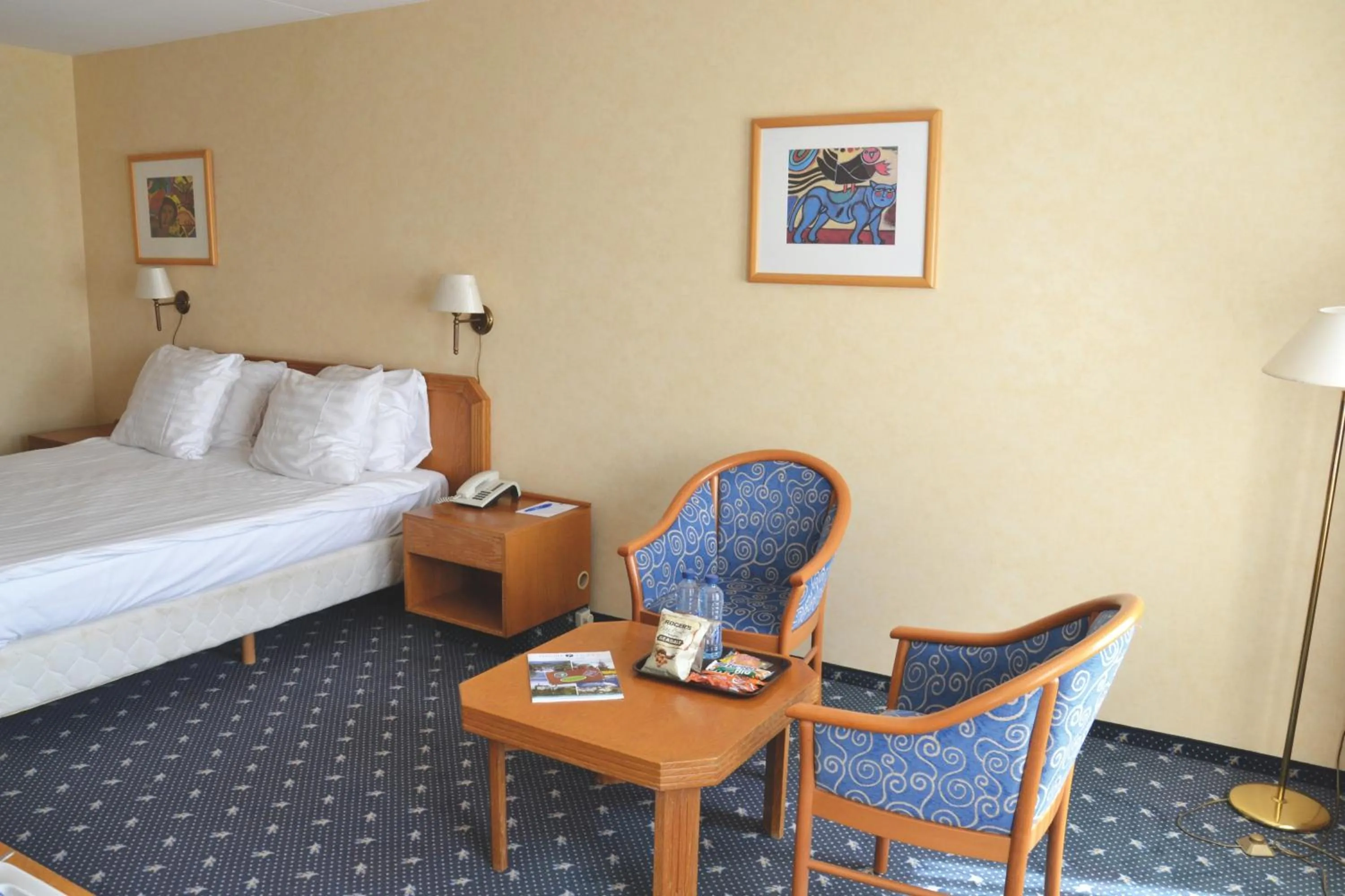 Photo of the whole room in Fletcher Hotel Restaurant Carlton