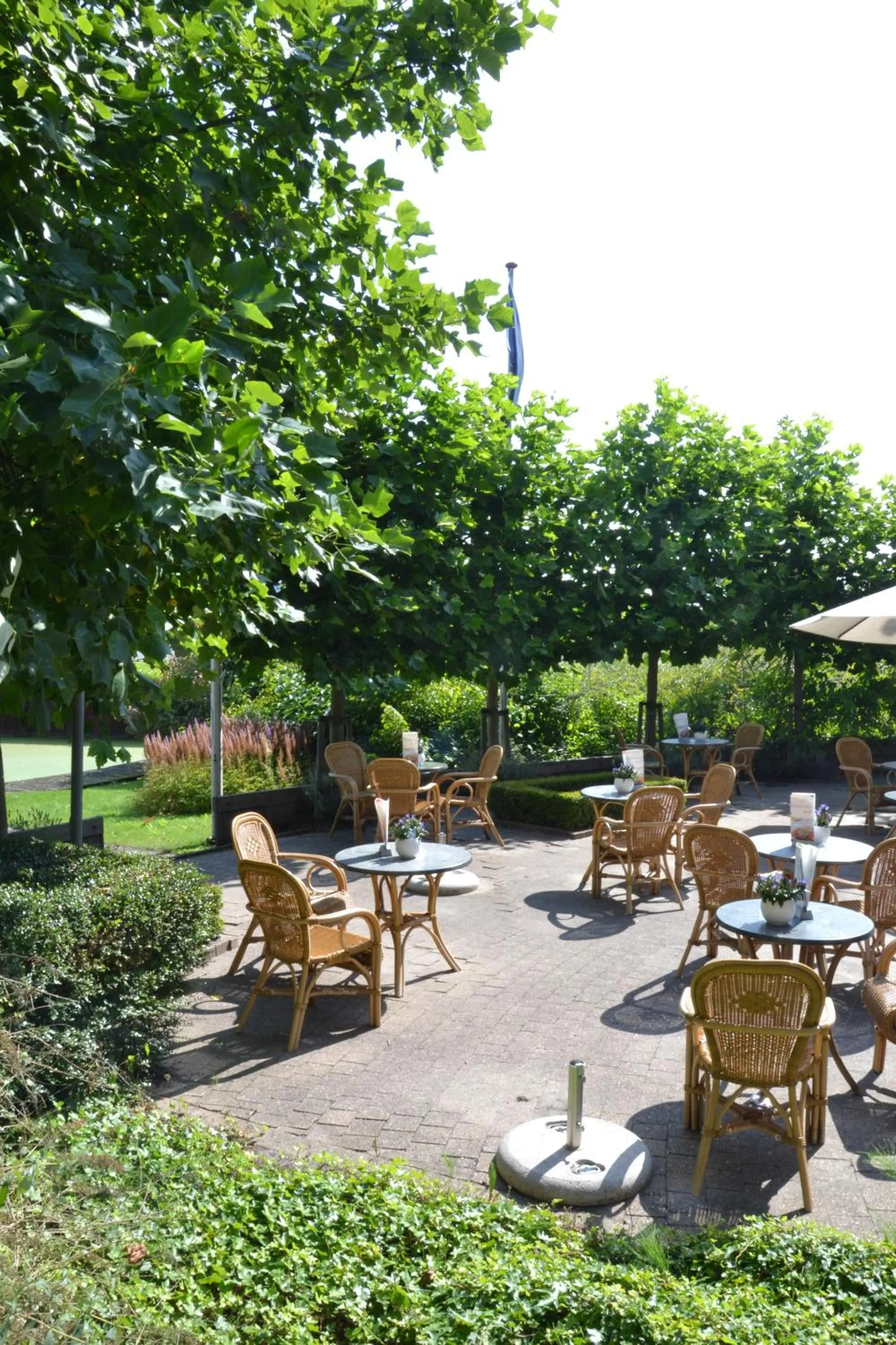 Balcony/Terrace, Restaurant/Places to Eat in Fletcher Hotel Restaurant Carlton