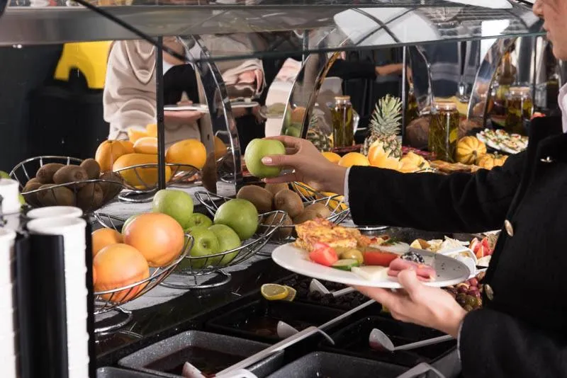 Restaurant/places to eat in İbos Hotels Izmir