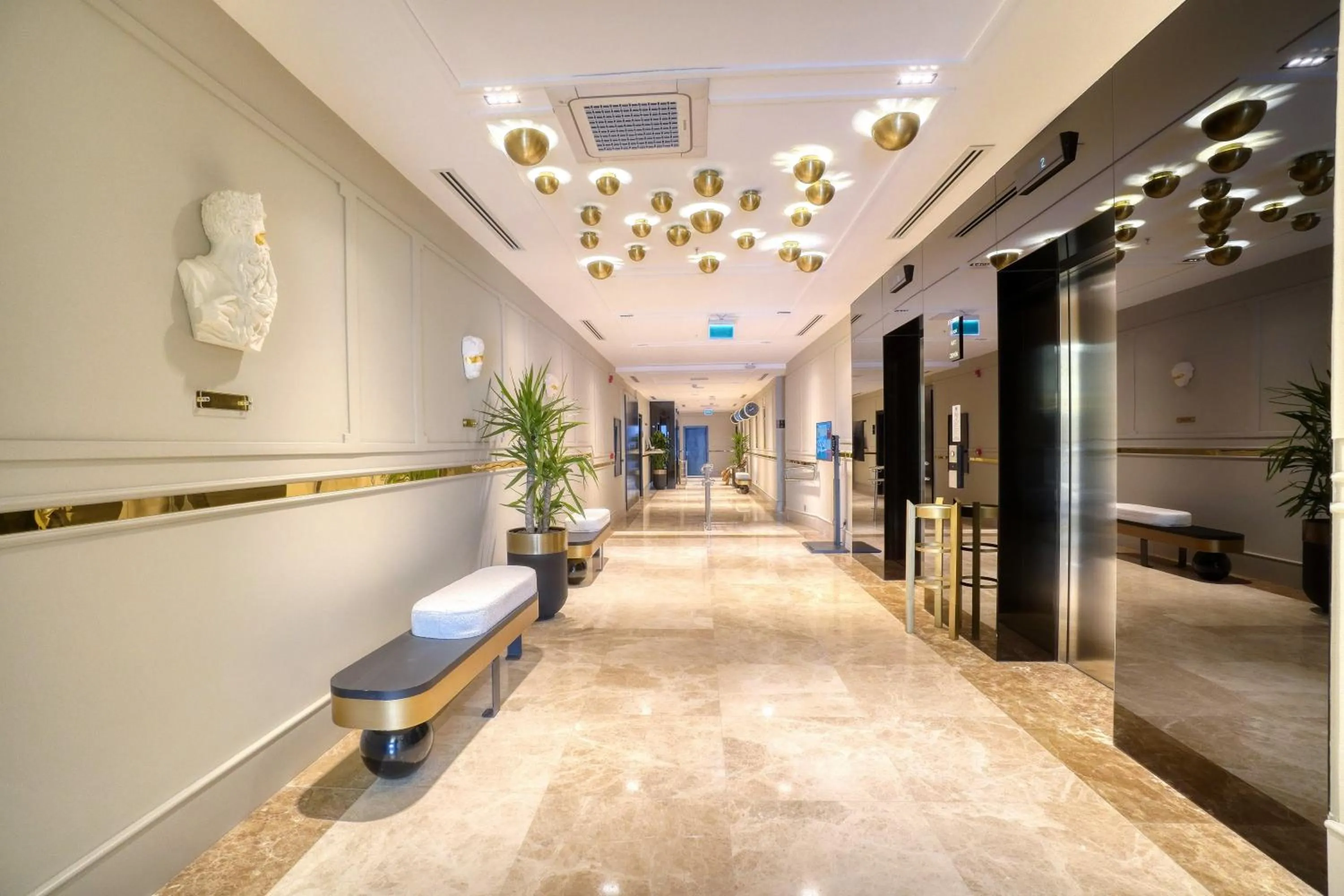Lobby or reception in İbos Hotels Izmir