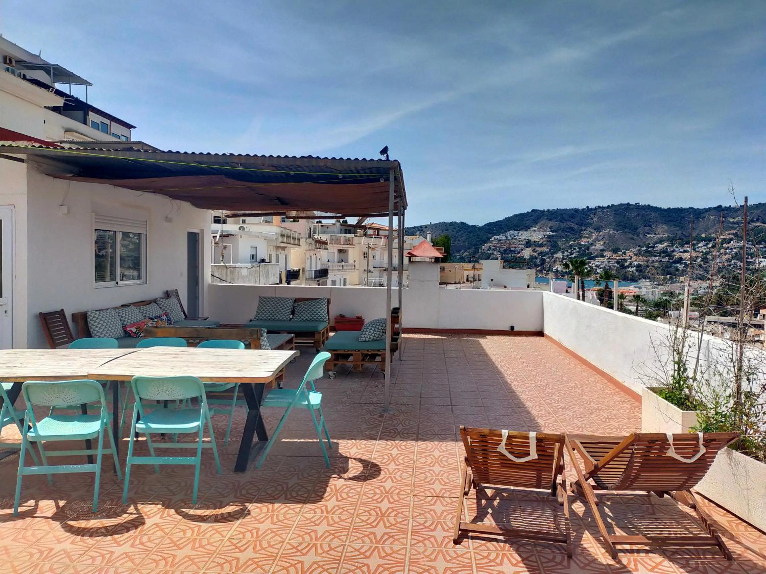 Amazing apartment & great terrace & 4bedrooms