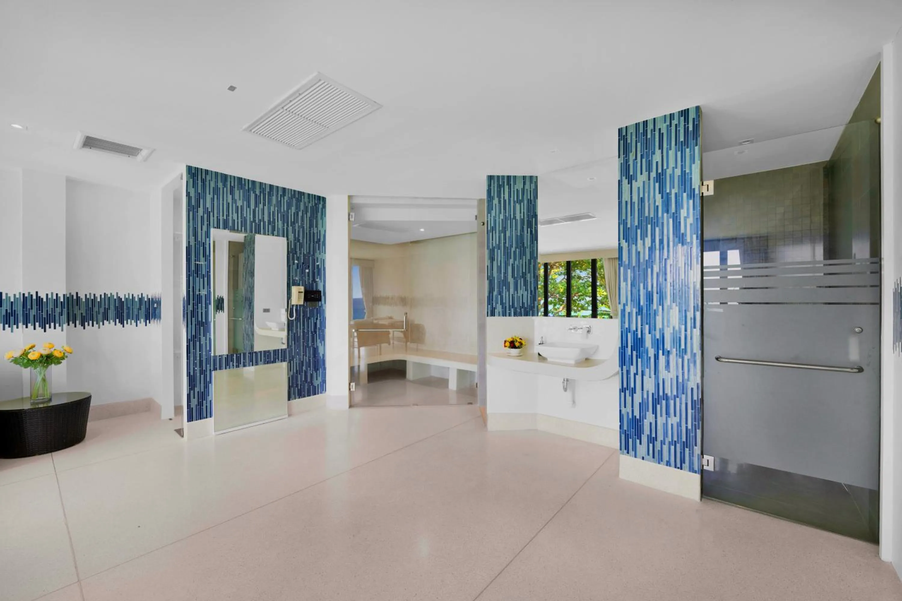 Steam room in Villa La Prana