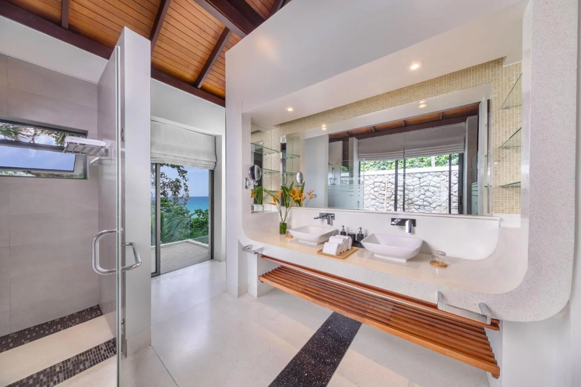 Shower in Villa La Prana