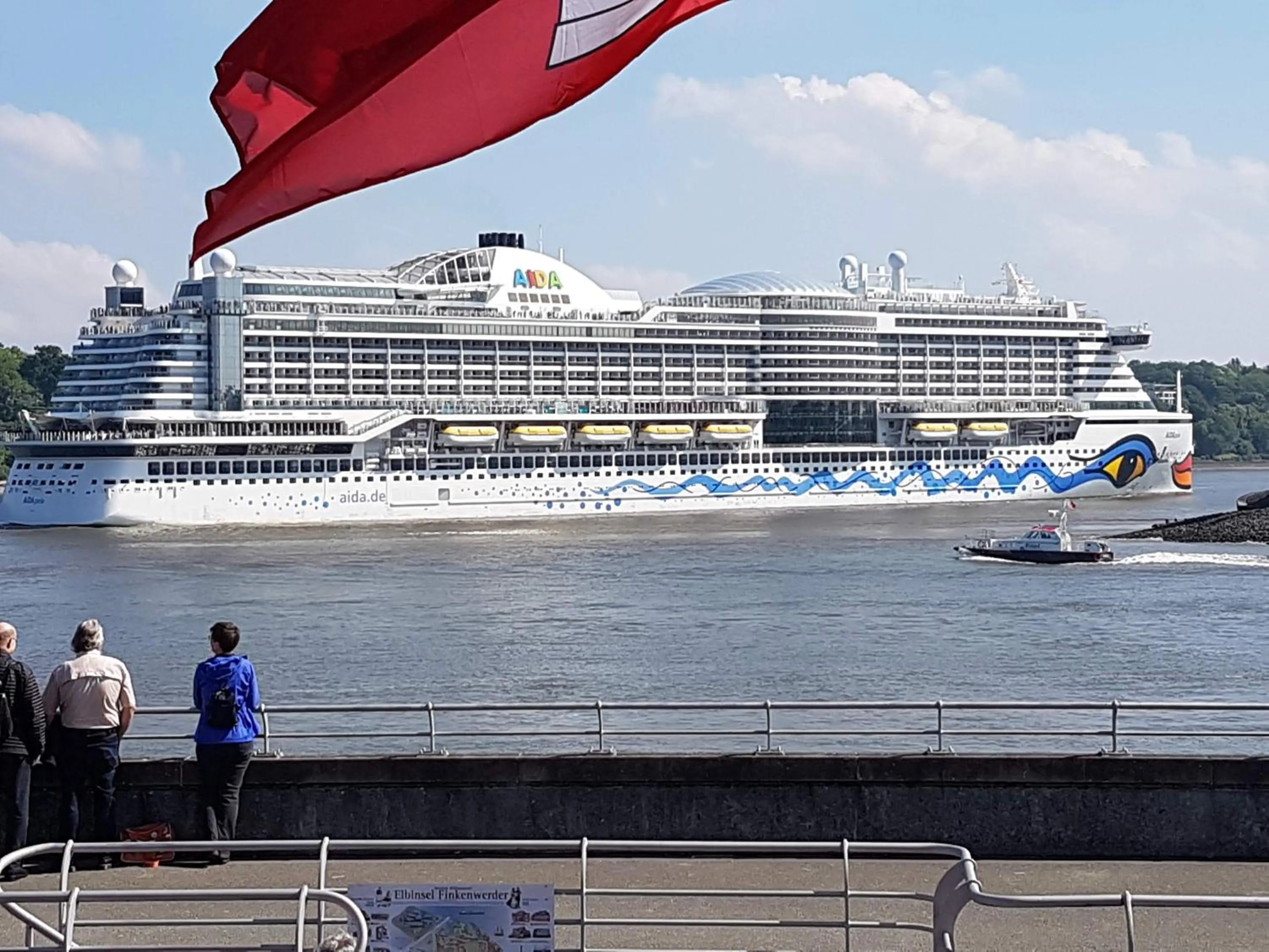 Nearby landmark in Hotel AM ELBUFER