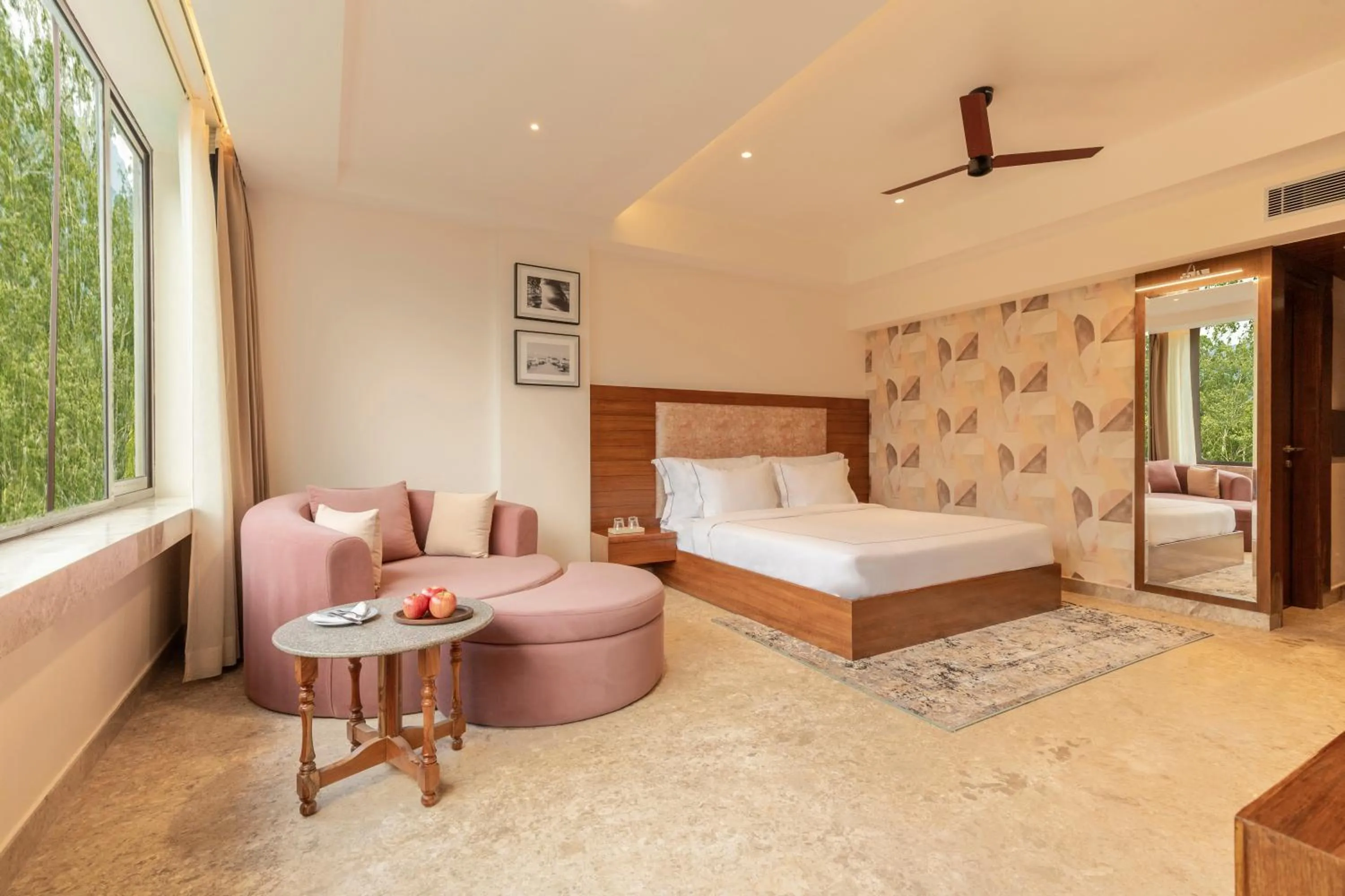 Bedroom, Bed in The Prominence Mussoorie Road Dehradun