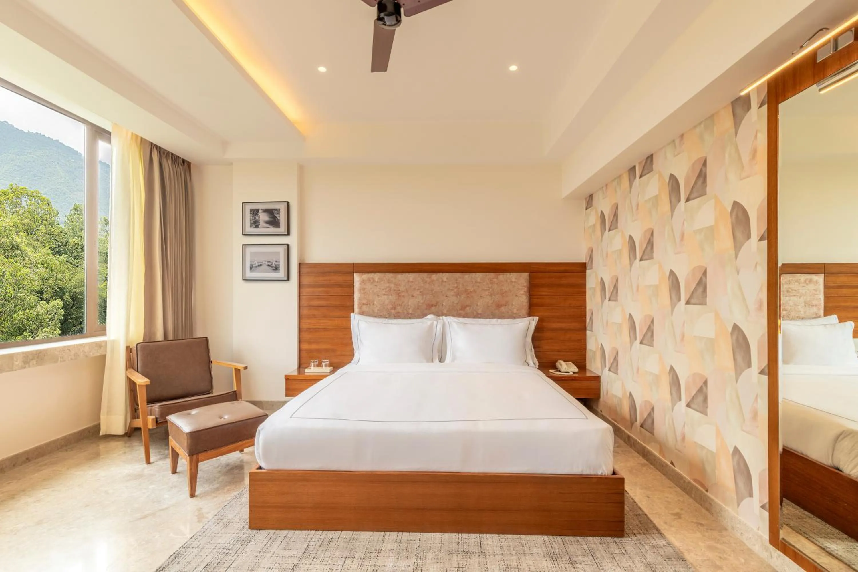 Bedroom, Bed in The Prominence Mussoorie Road Dehradun