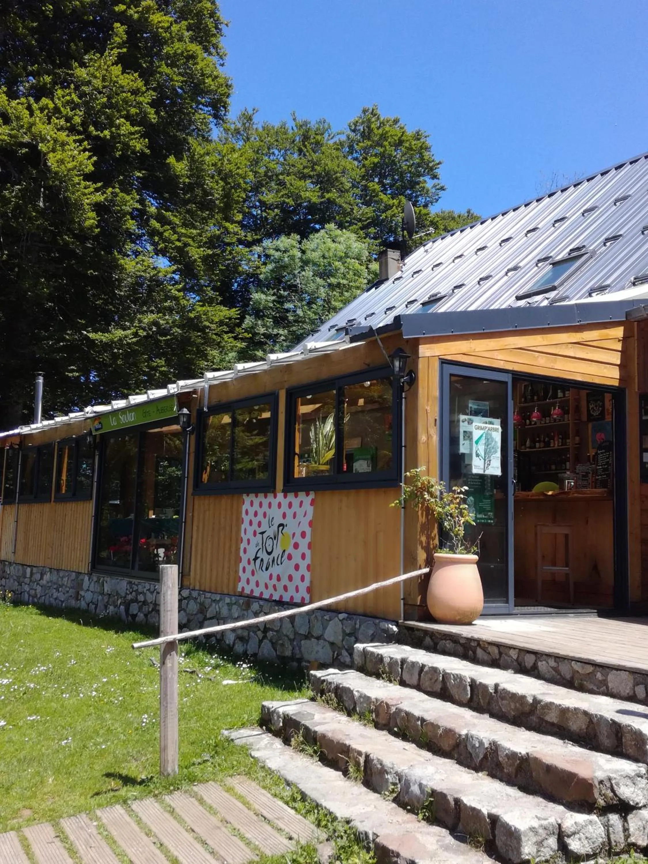 Property building in Auberge La Soulan