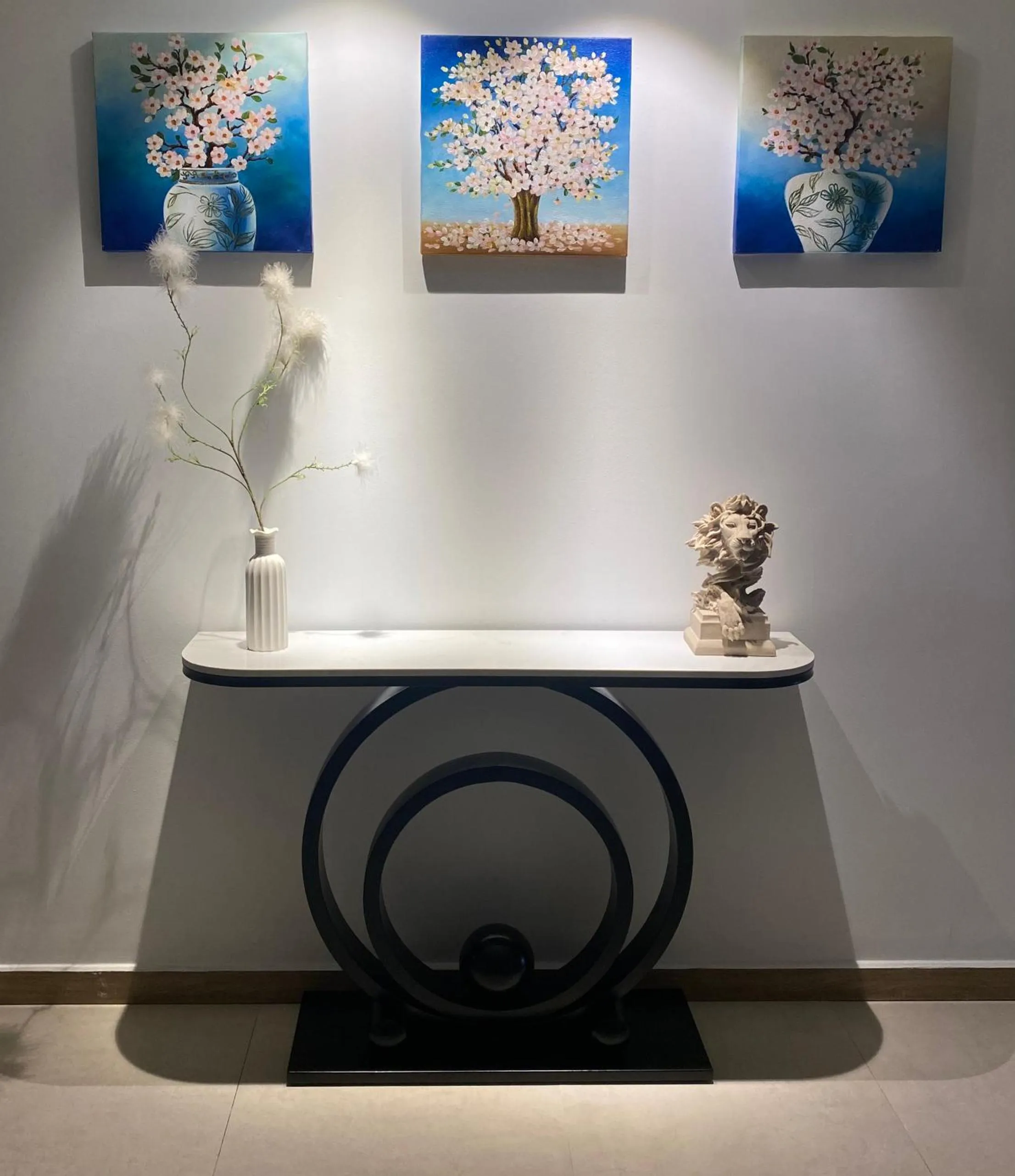 Decorative detail in Hera Luxury Hotel