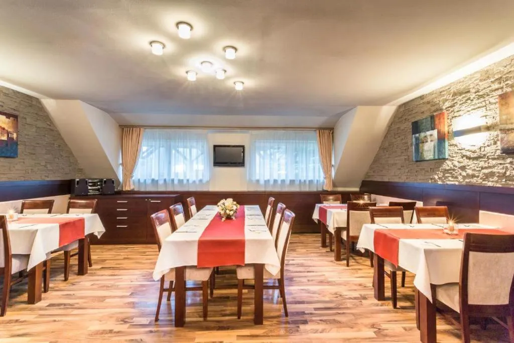 Breakfast in Hotel Sipox