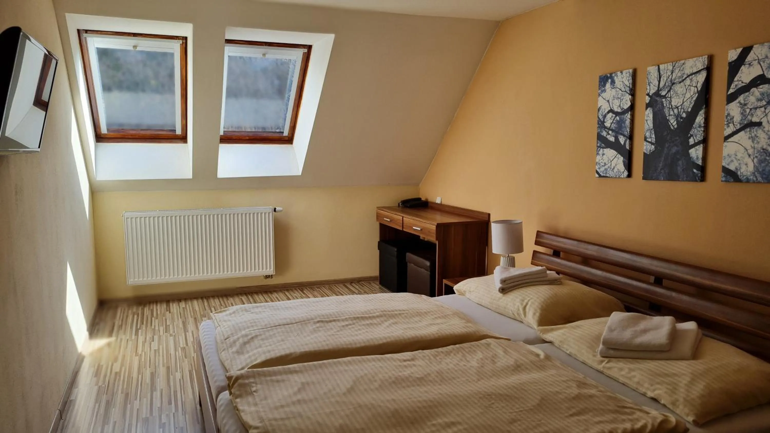 Bedroom, Bed in Hotel Sipox