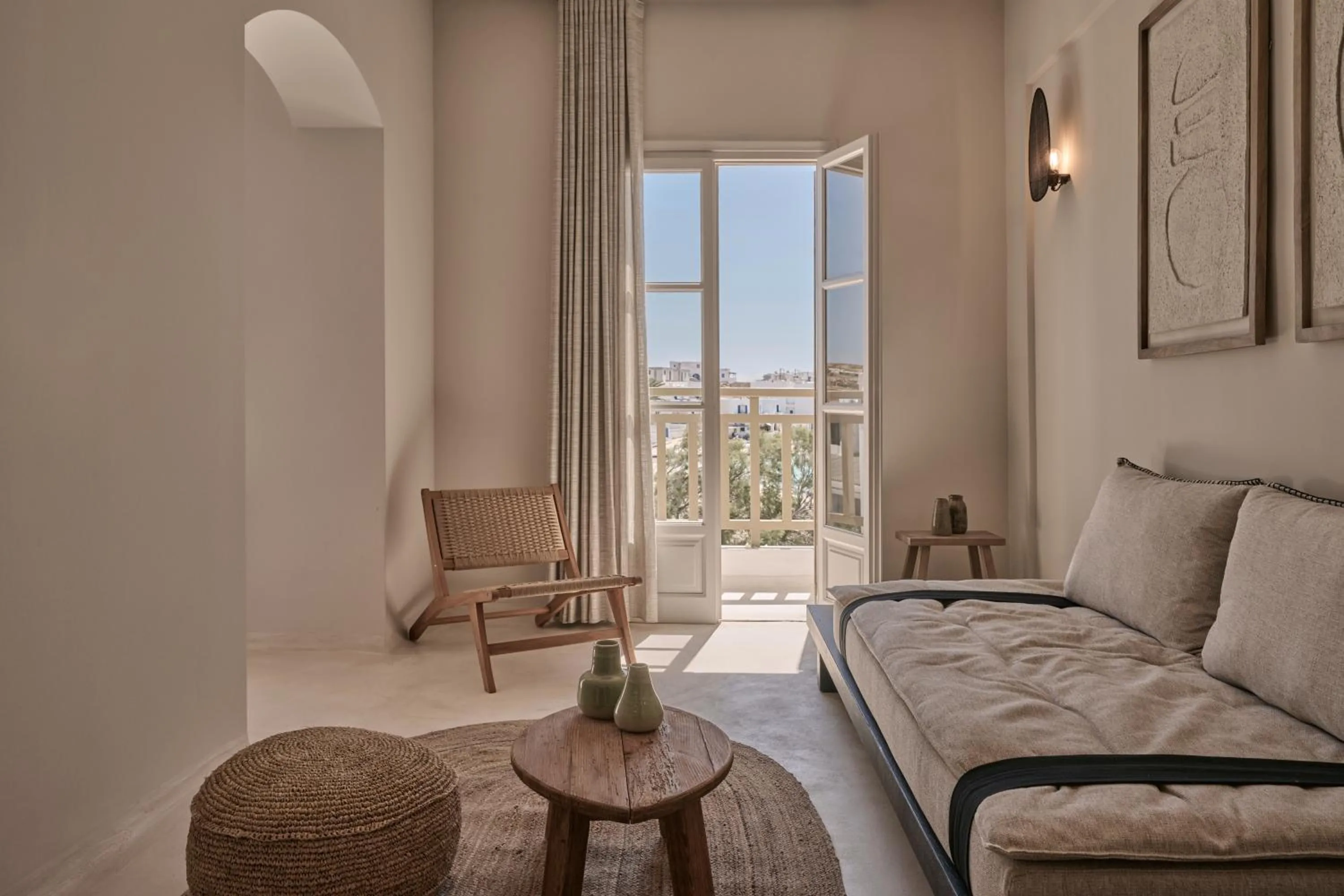 View (from property/room), Bed in Utopia Hotel