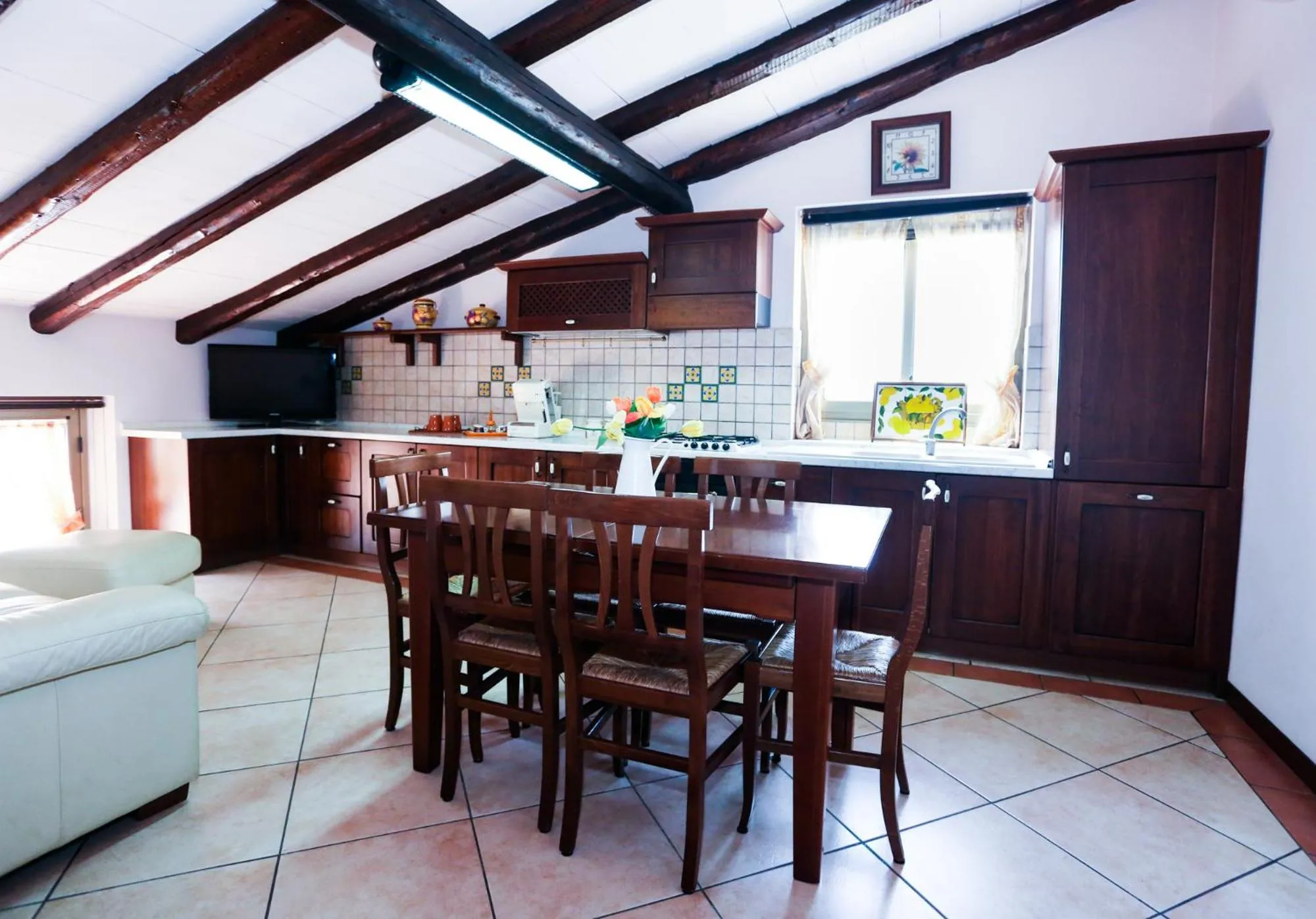 Communal lounge/ TV room in Sapore di Mare