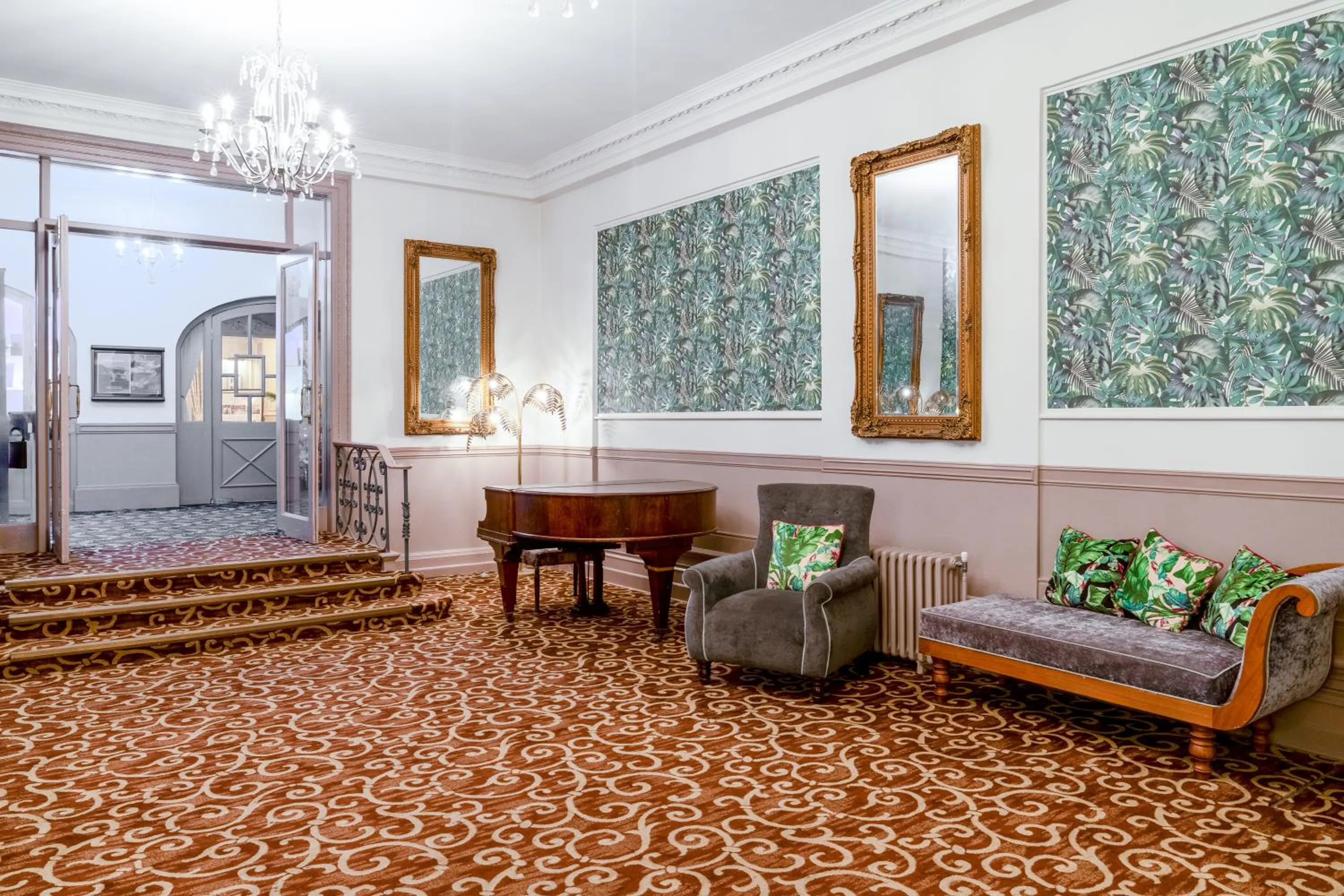 Restaurant/places to eat in Royal Bath Hotel Bournemouth