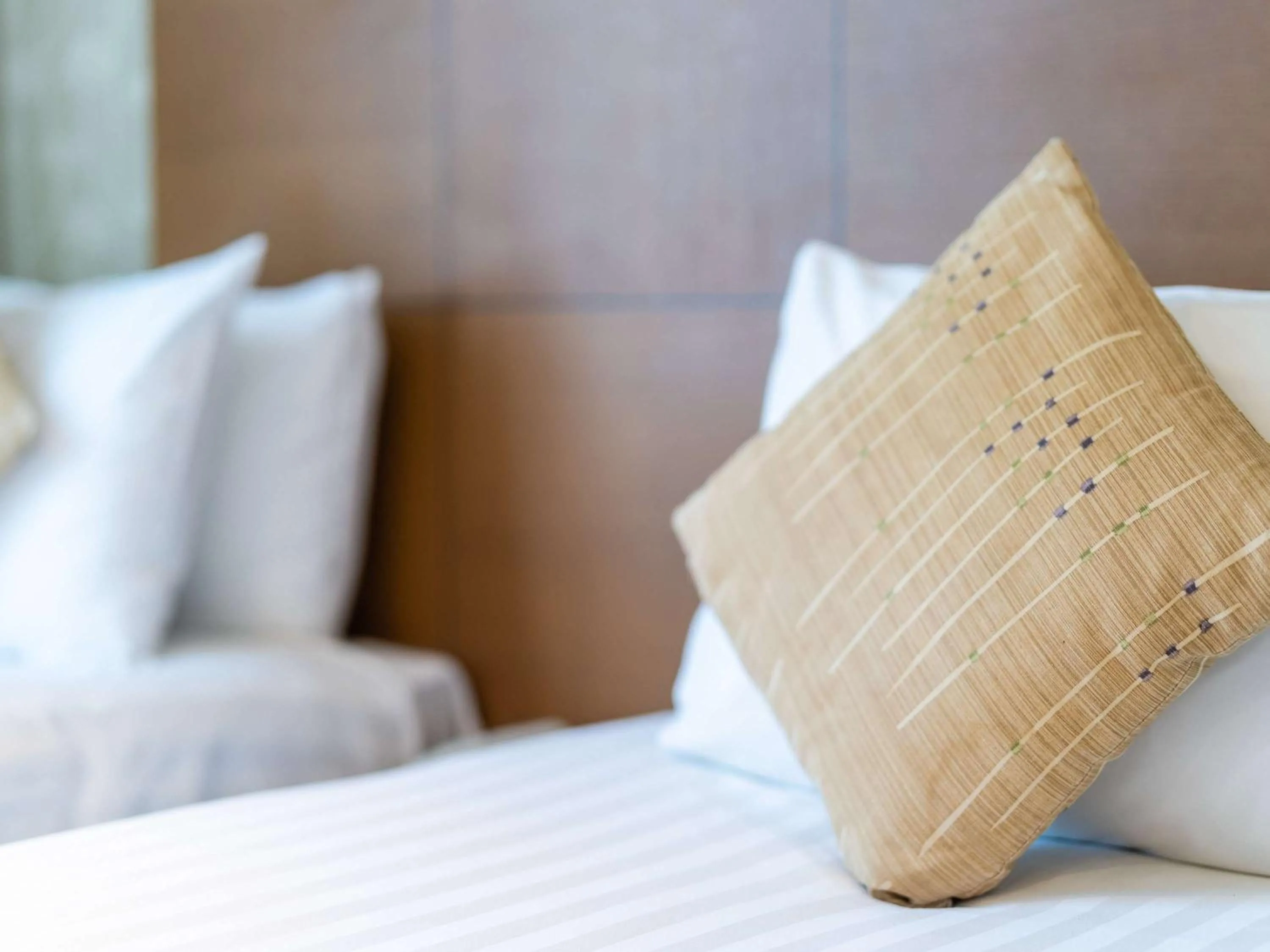 Bedroom in Mercure Leicester The Grand Hotel