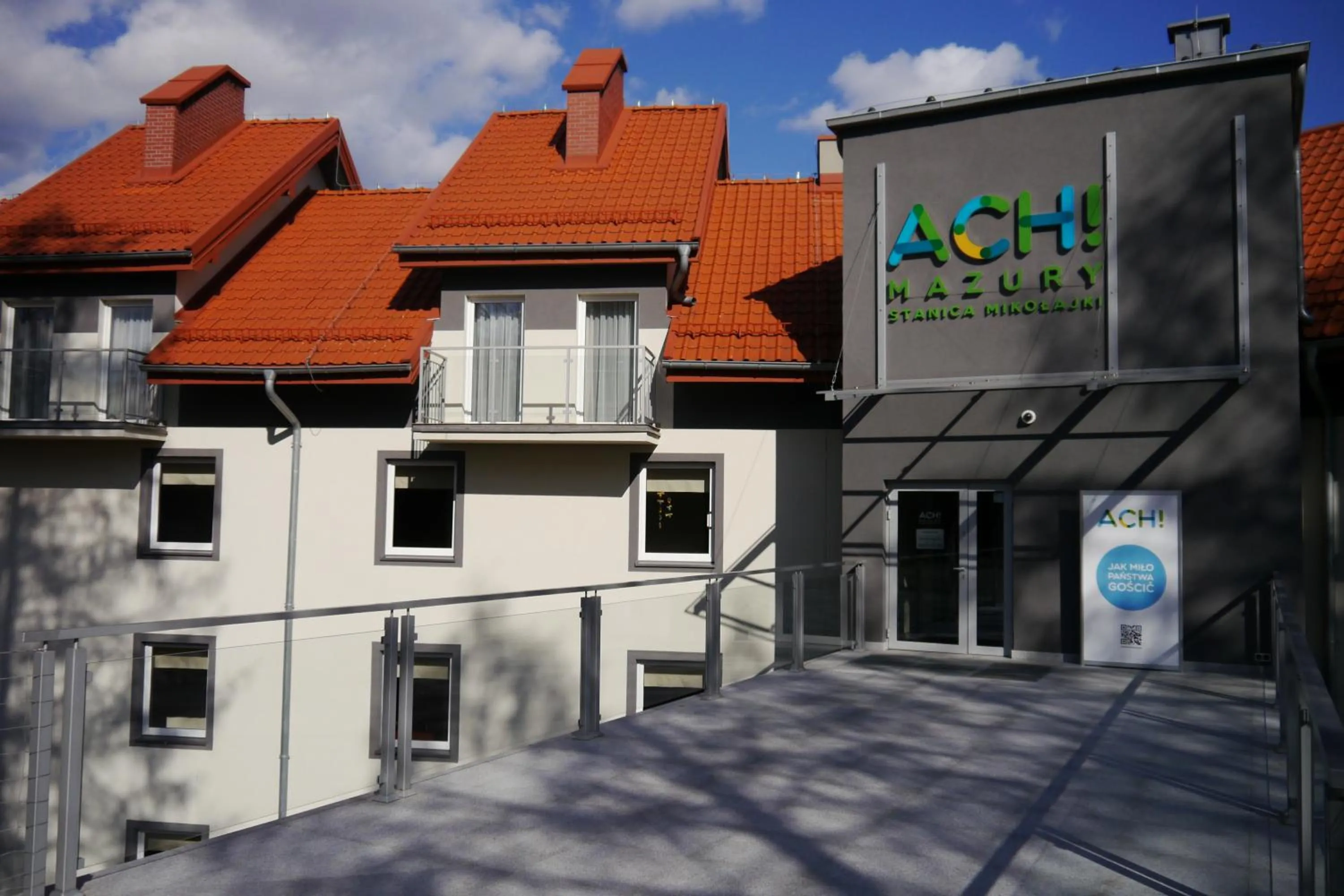 Facade/entrance in Ach Mazury