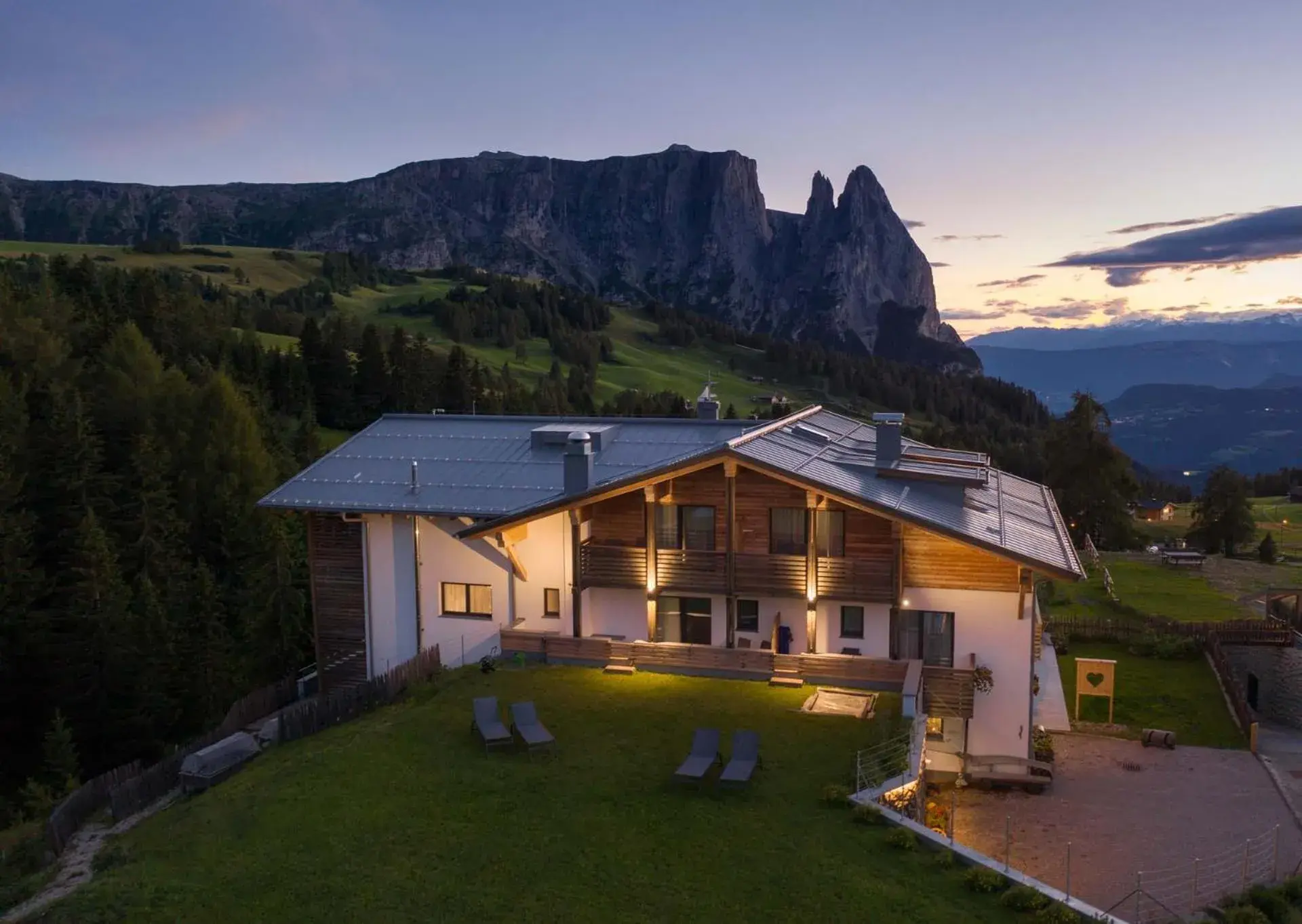 Hotel Chalet Dolomites Hotel Chalet Dolomites