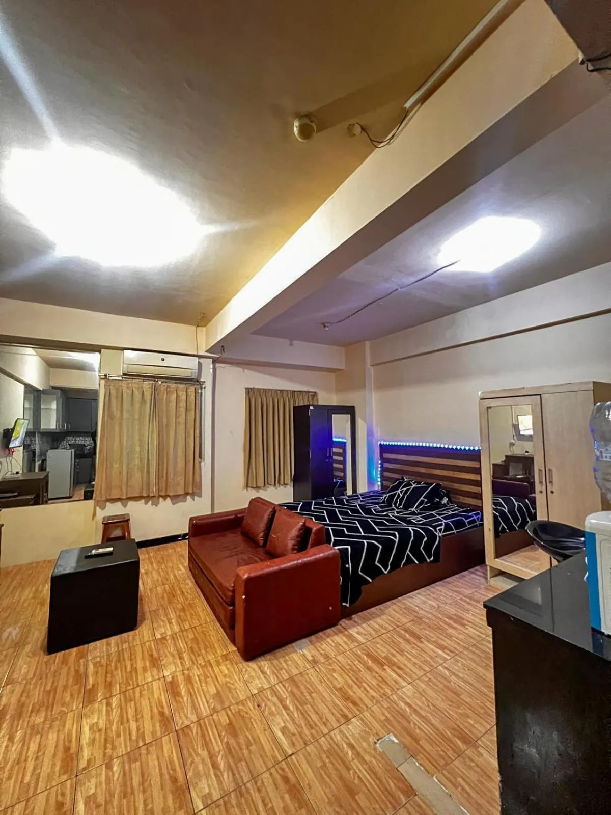 The Suites Metro by KS Property