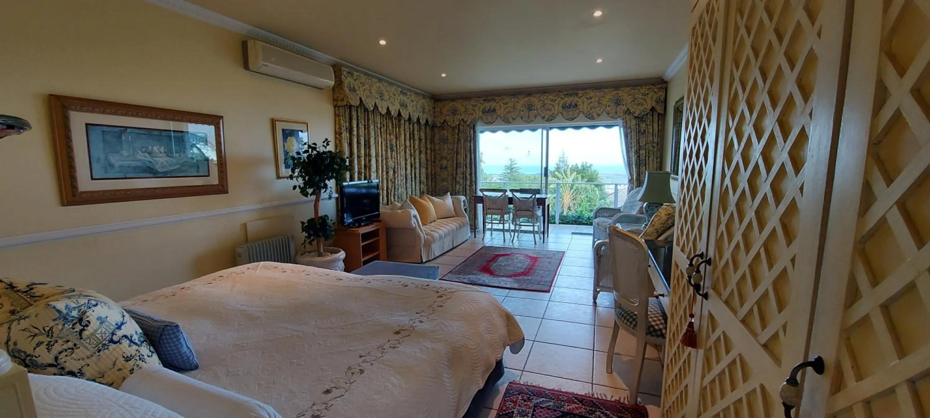 Photo of the whole room, Bed in Roosboom Guest Apartments