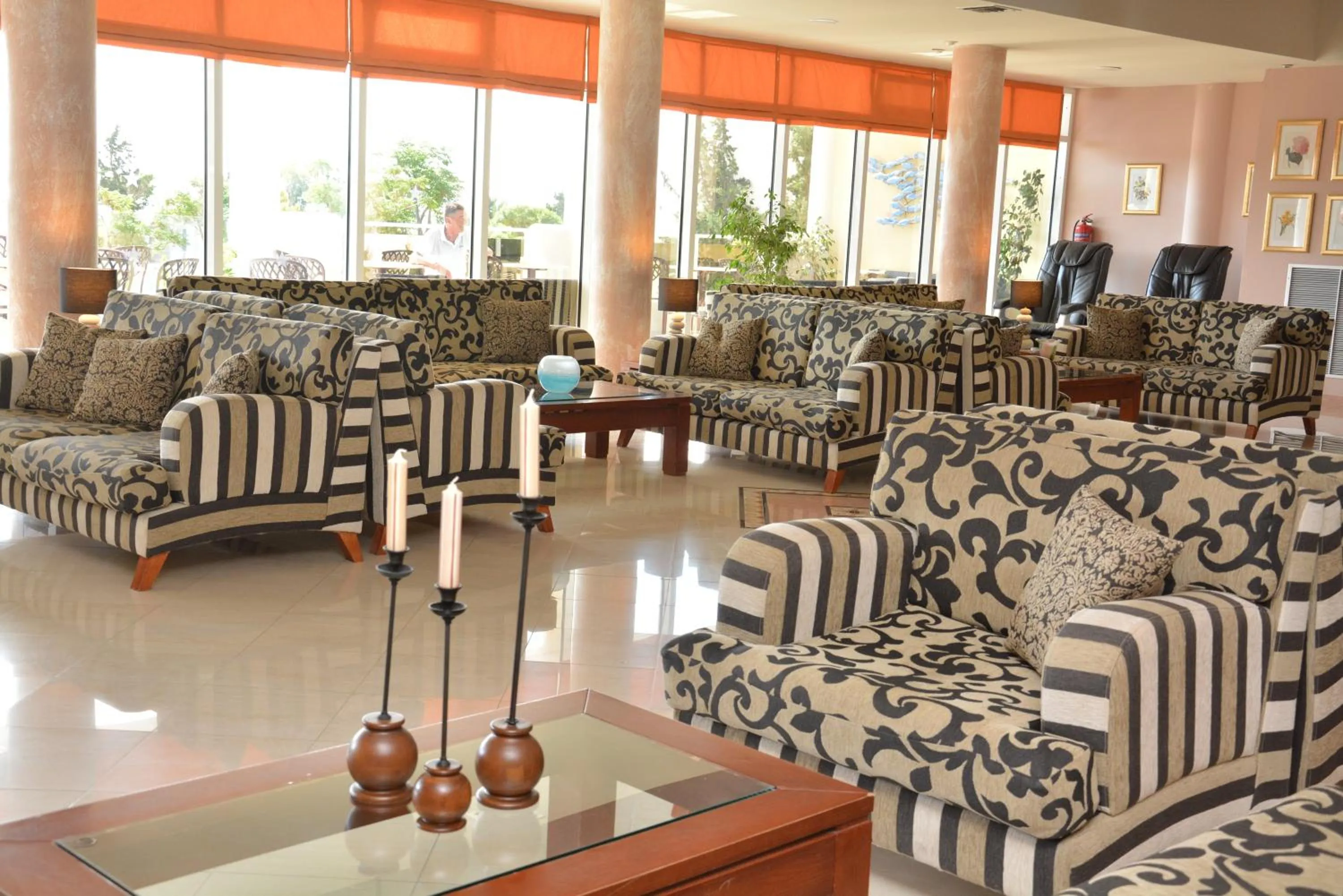 Lounge or bar in Sovereign Beach Hotel