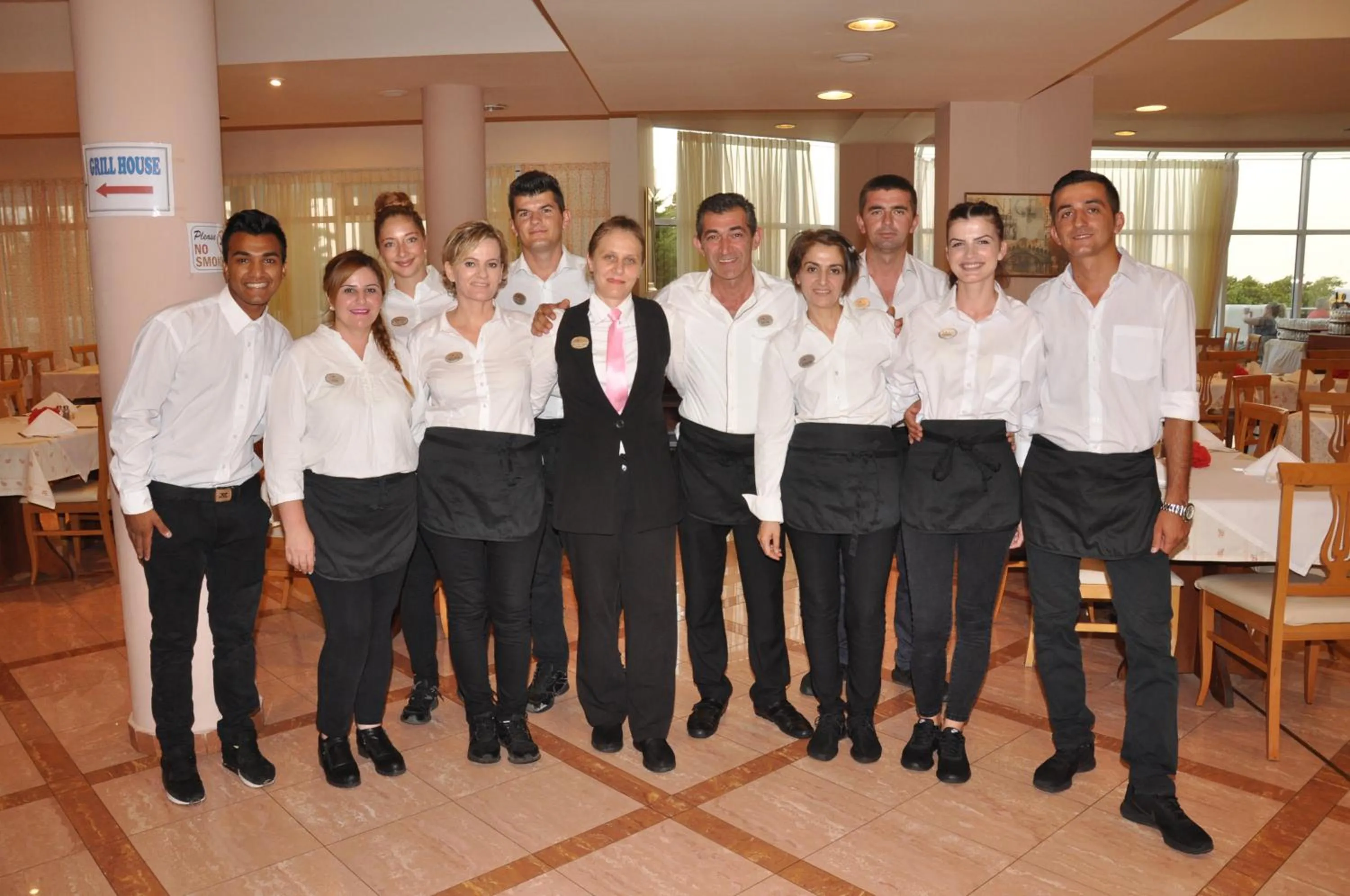 Restaurant/places to eat in Sovereign Beach Hotel