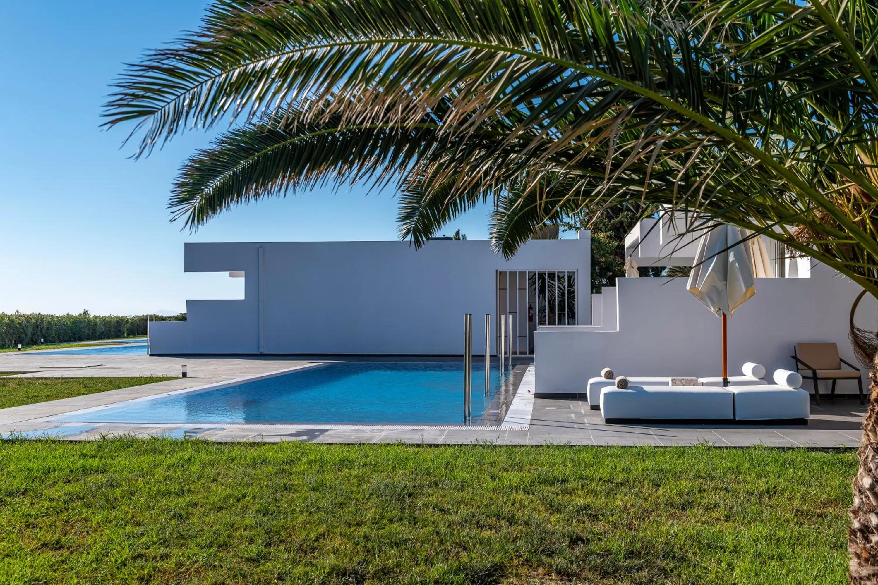 Pool view in Sovereign Beach Hotel