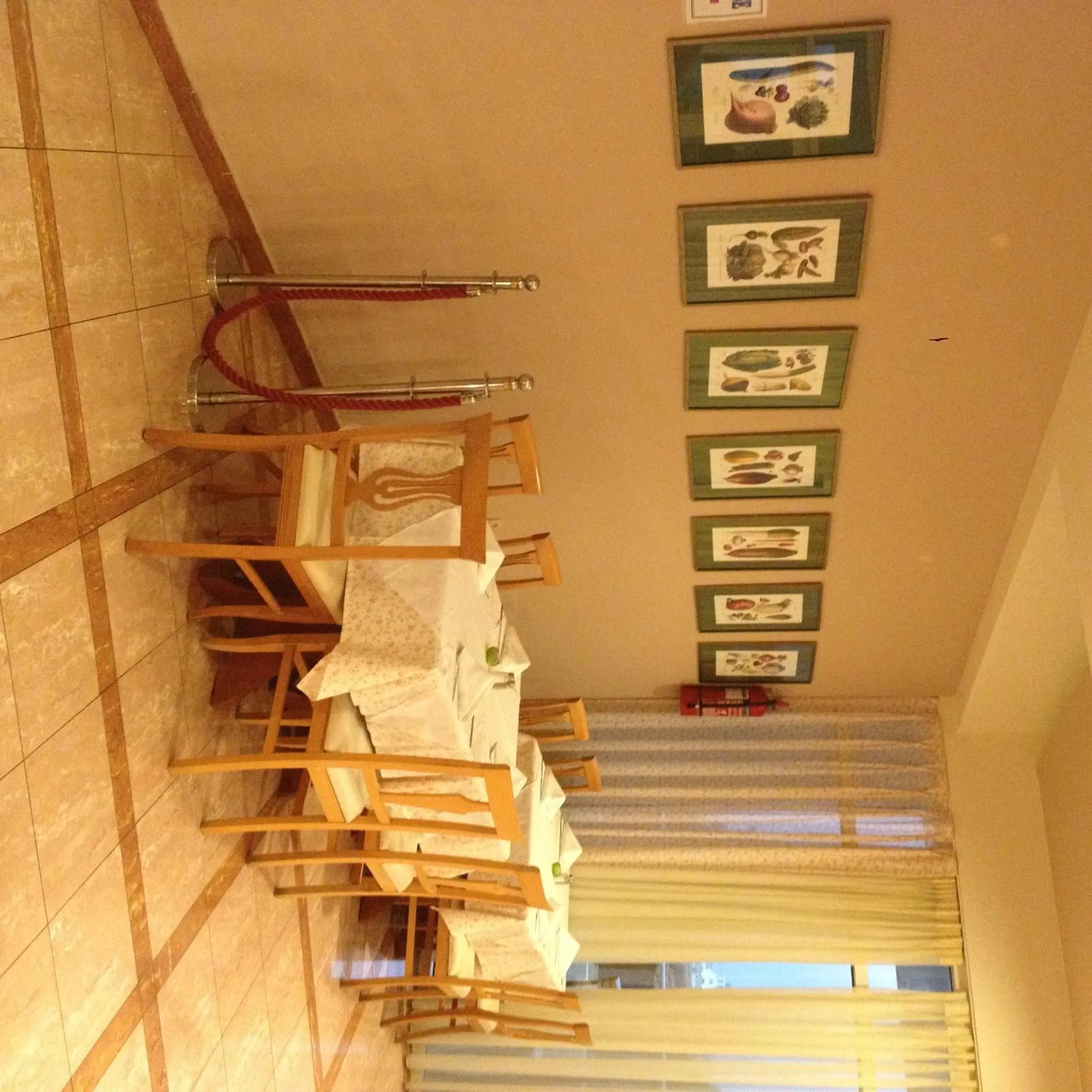 Restaurant/places to eat in Sovereign Beach Hotel