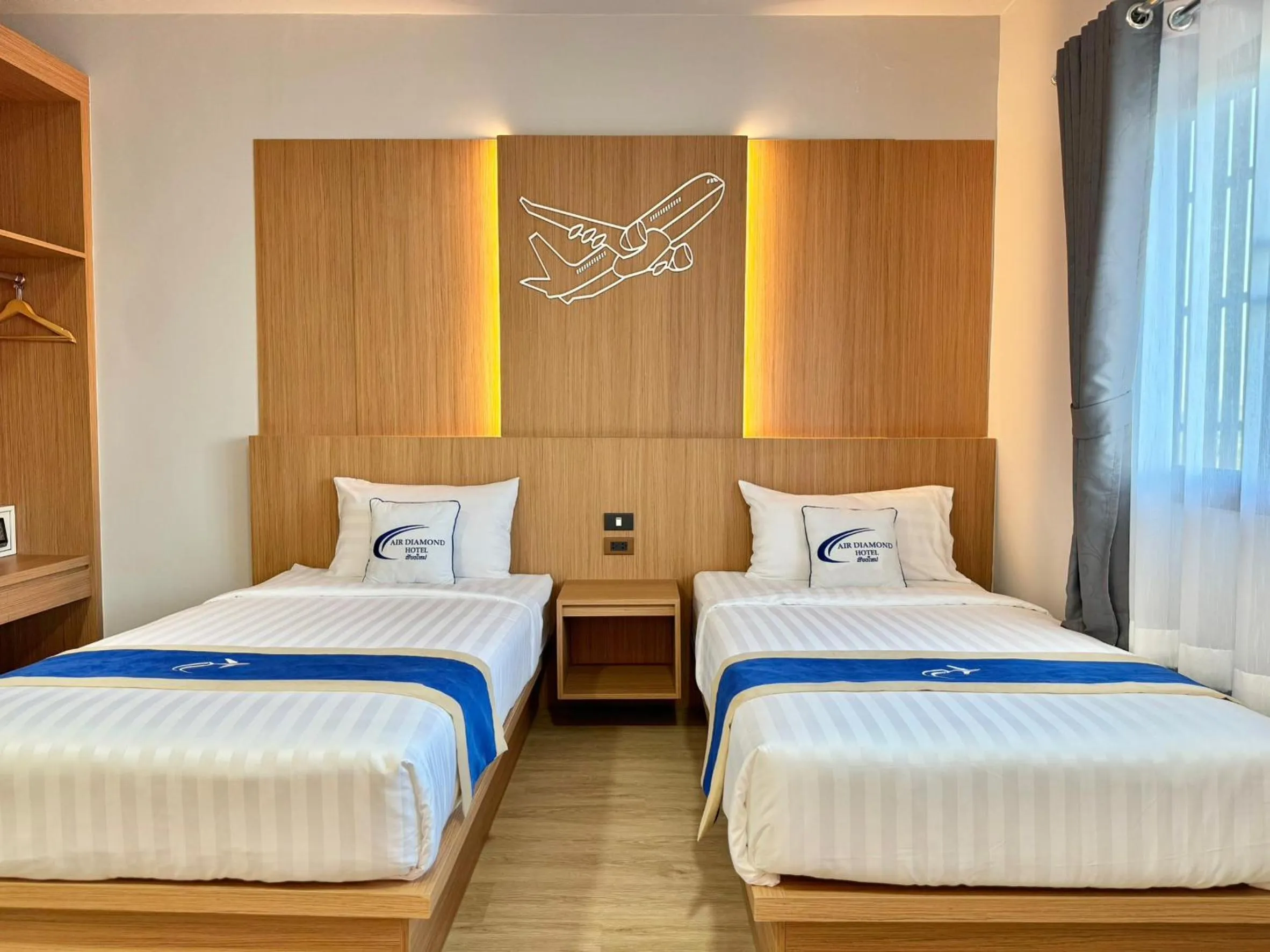 Bedroom, Bed in Air Diamond Hotel