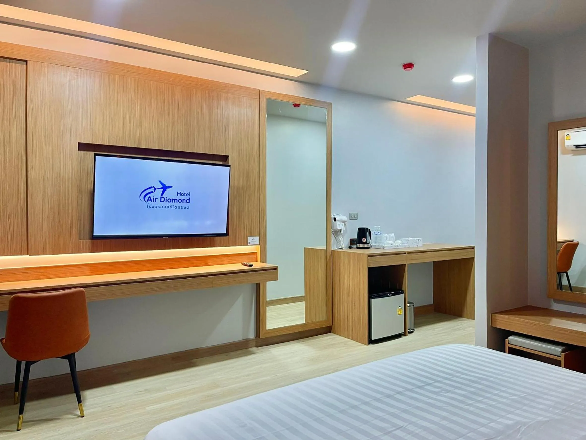 TV and multimedia, Bed in Air Diamond Hotel