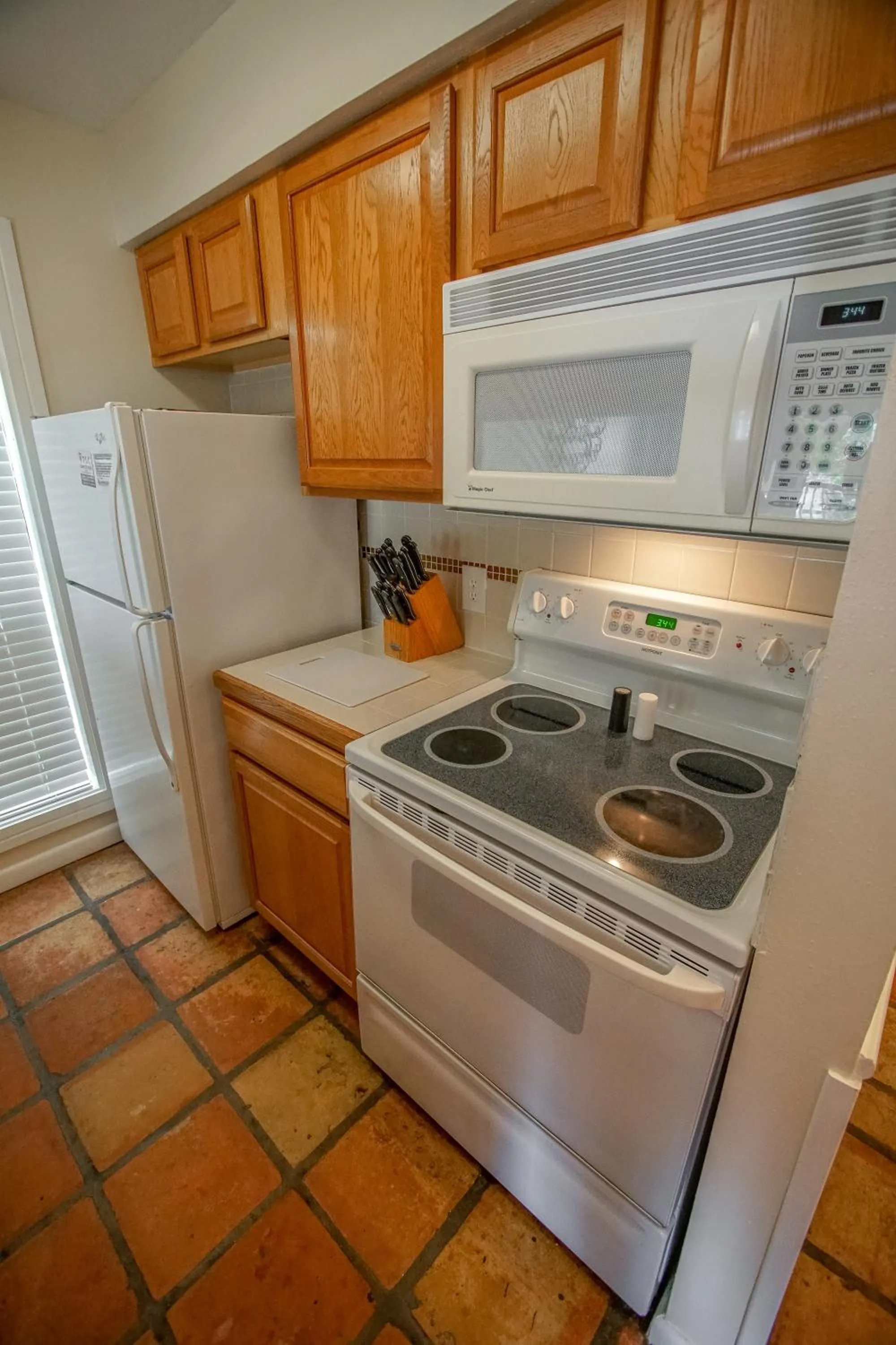 Coffee/tea facilities in Multi Resorts at Puente Vista