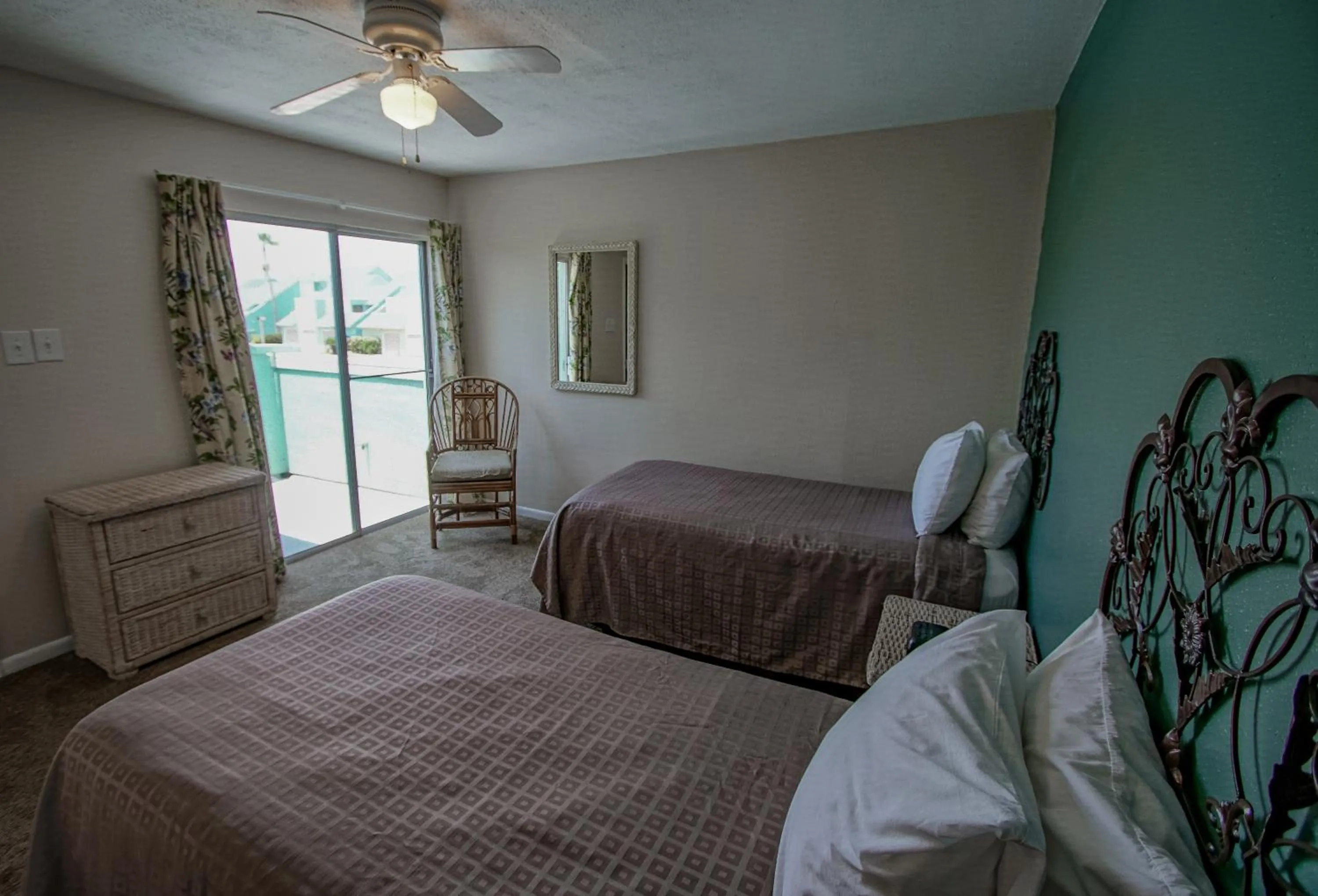 Bed in Multi Resorts at Puente Vista