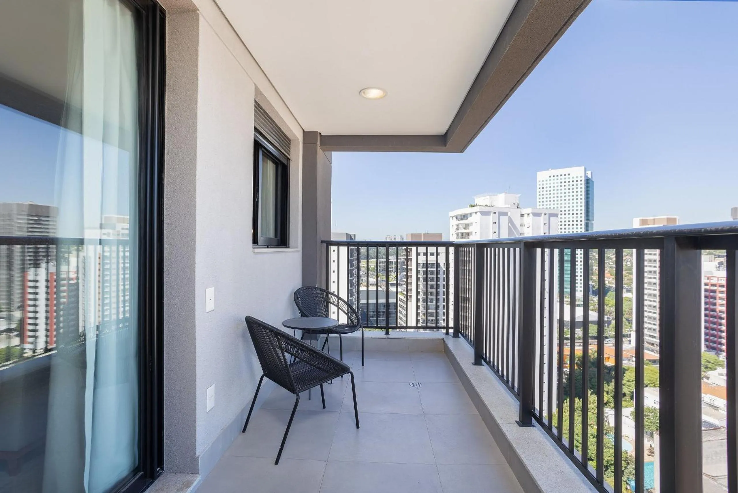 Balcony/Terrace in Expand Pinheiros