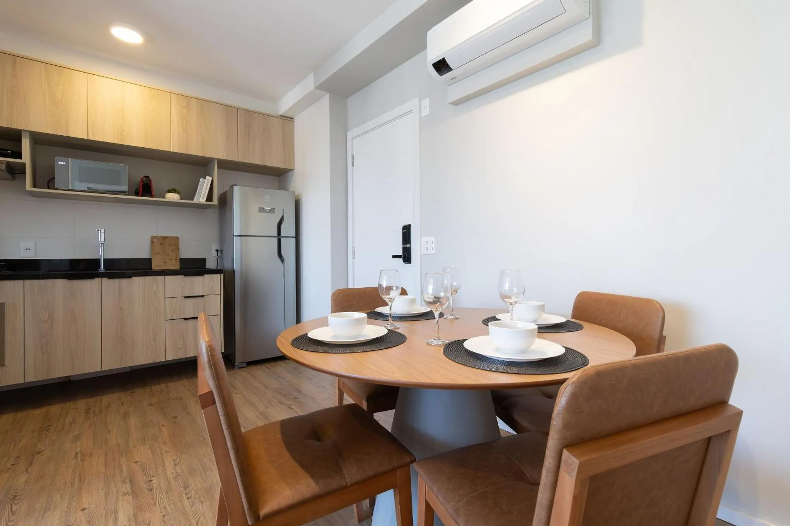 Seating area in Expand Pinheiros