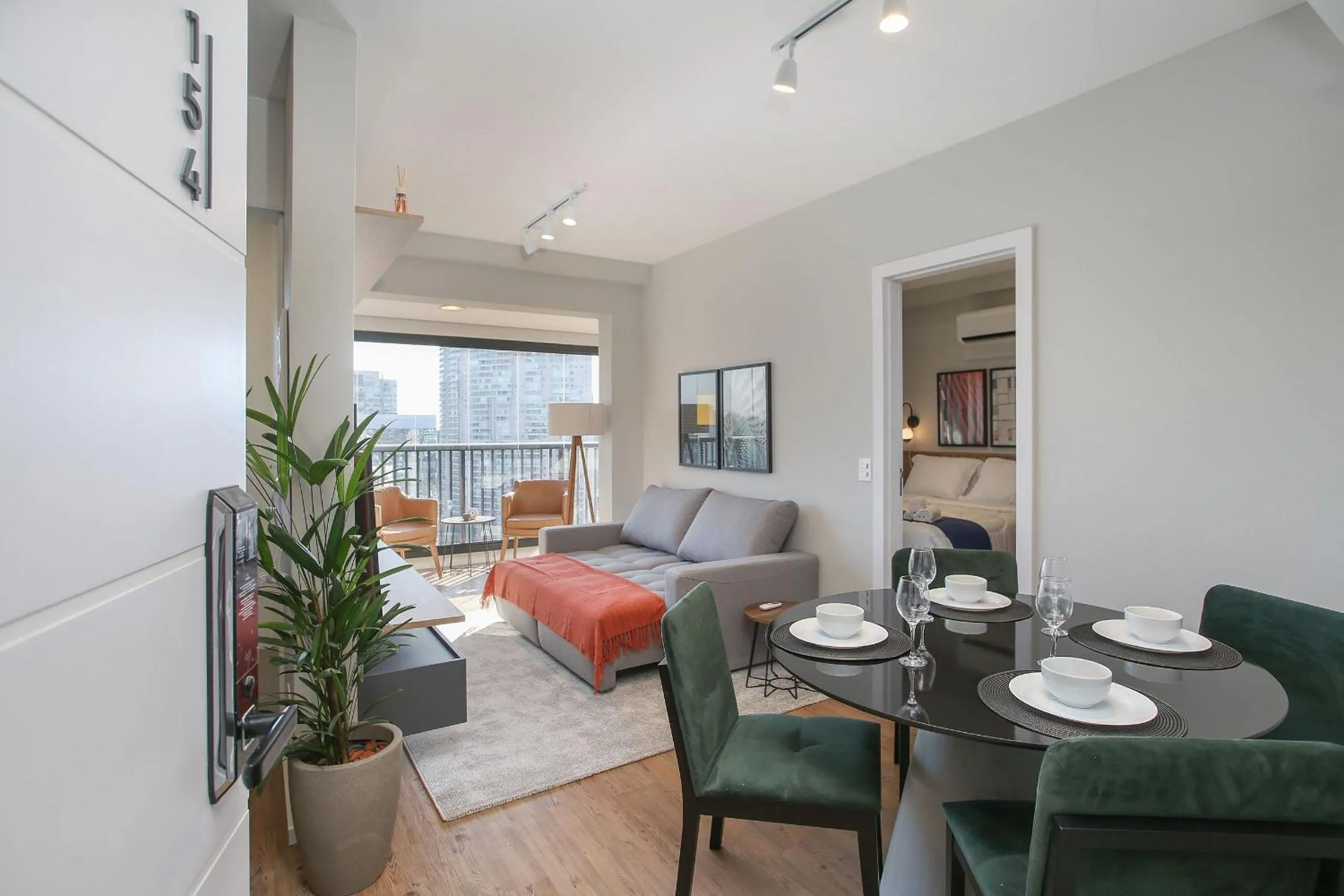 Apartment with Balcony in Expand Pinheiros